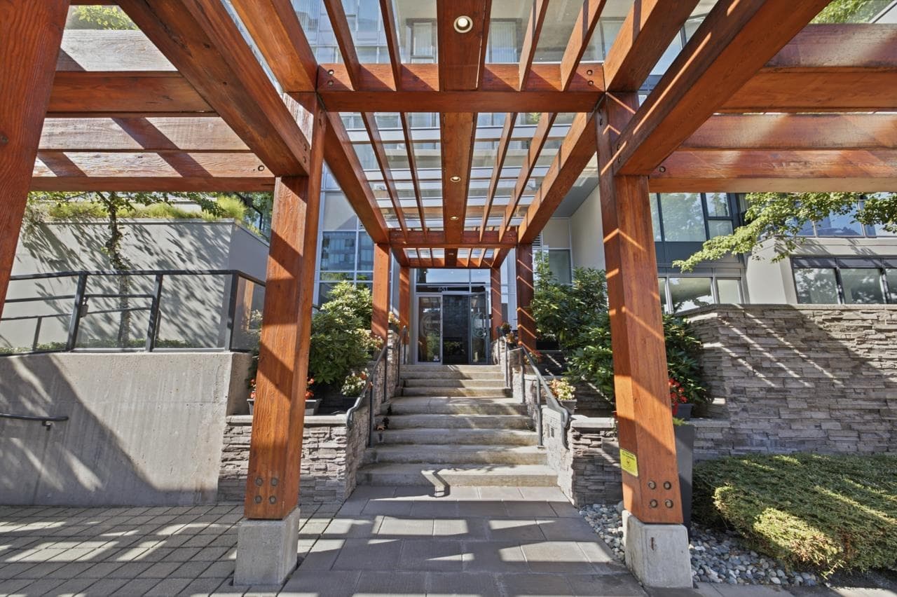 1707 - 651 Nootka Way, Port Moody, V3H 0A1 — photo 2