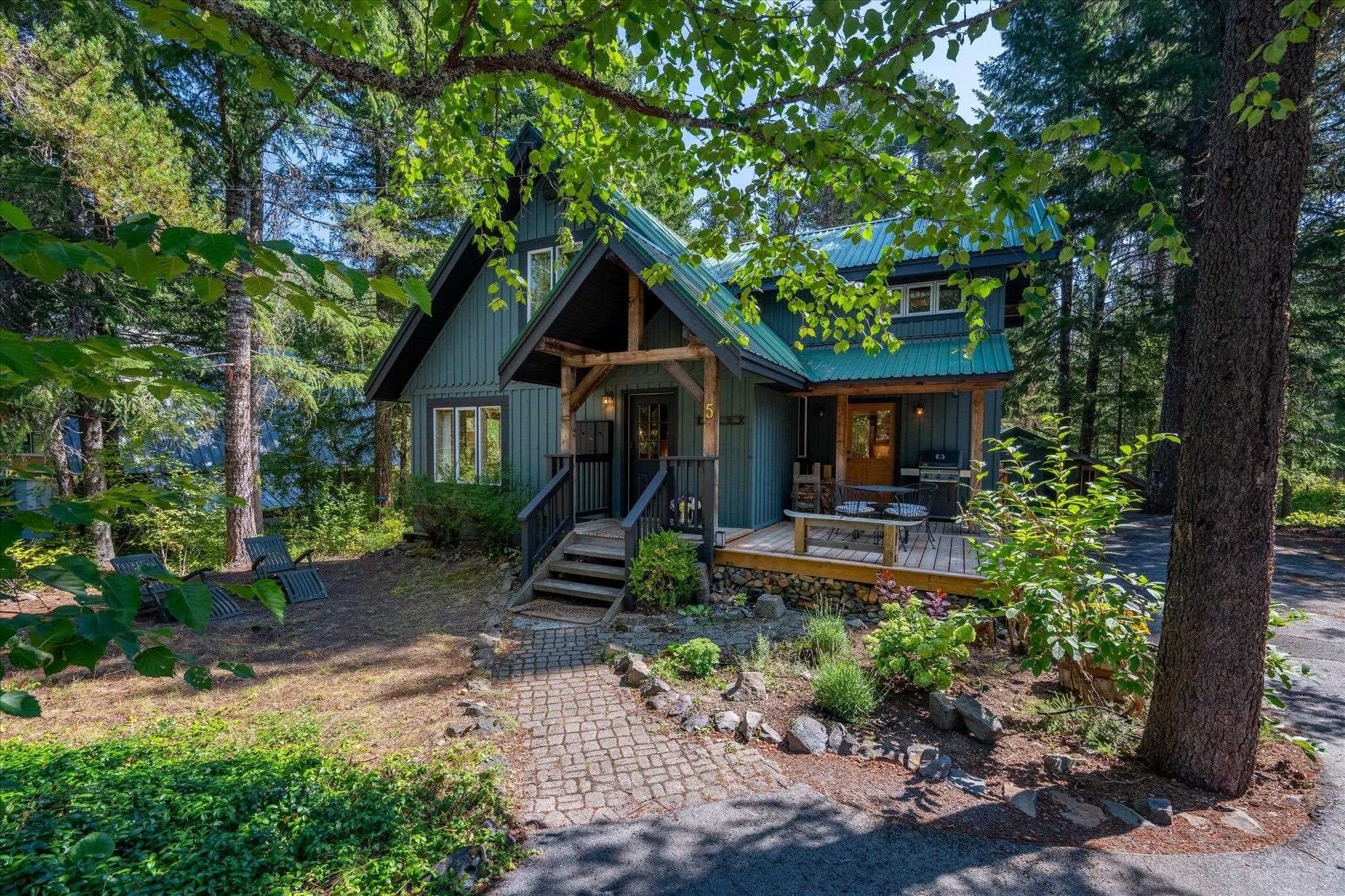 5 Garibaldi Drive, Whistler, V8E 0A7 — photo 1