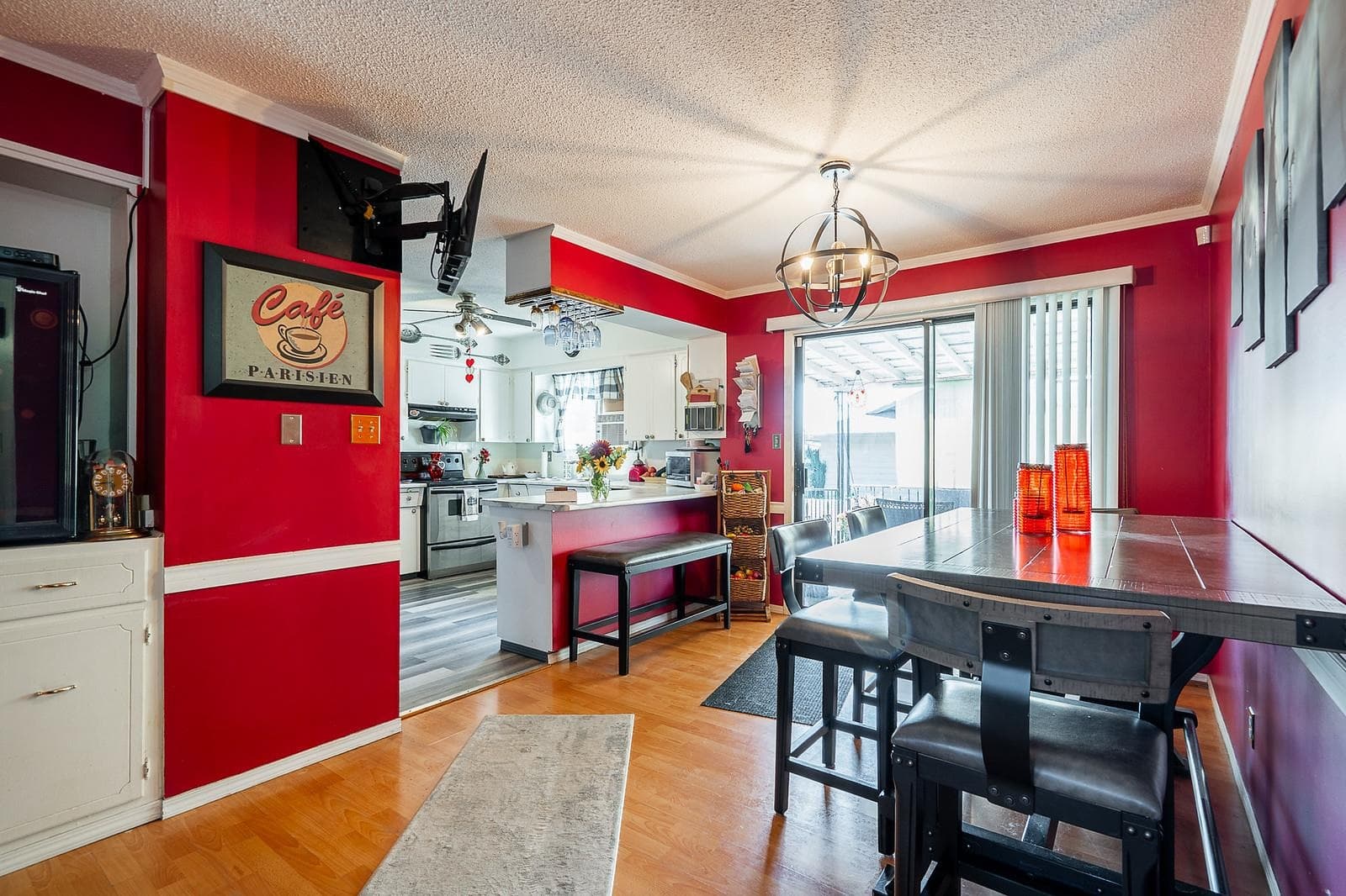 2049 Lynden Street, Abbotsford, V2T 3B6 — photo 4