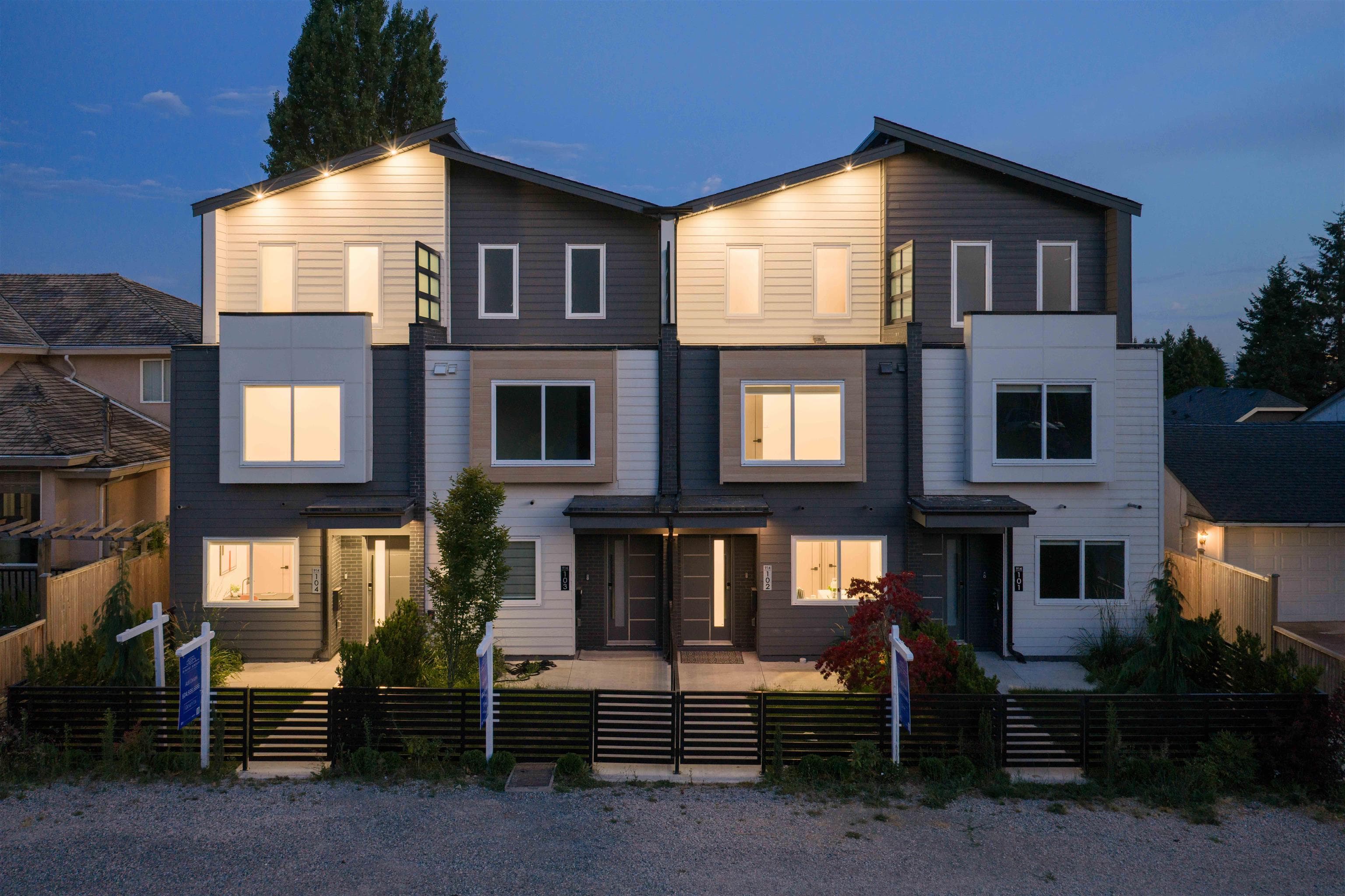 103 - 914 Rochester Avenue, Coquitlam, V3K 2W6 — photo 1