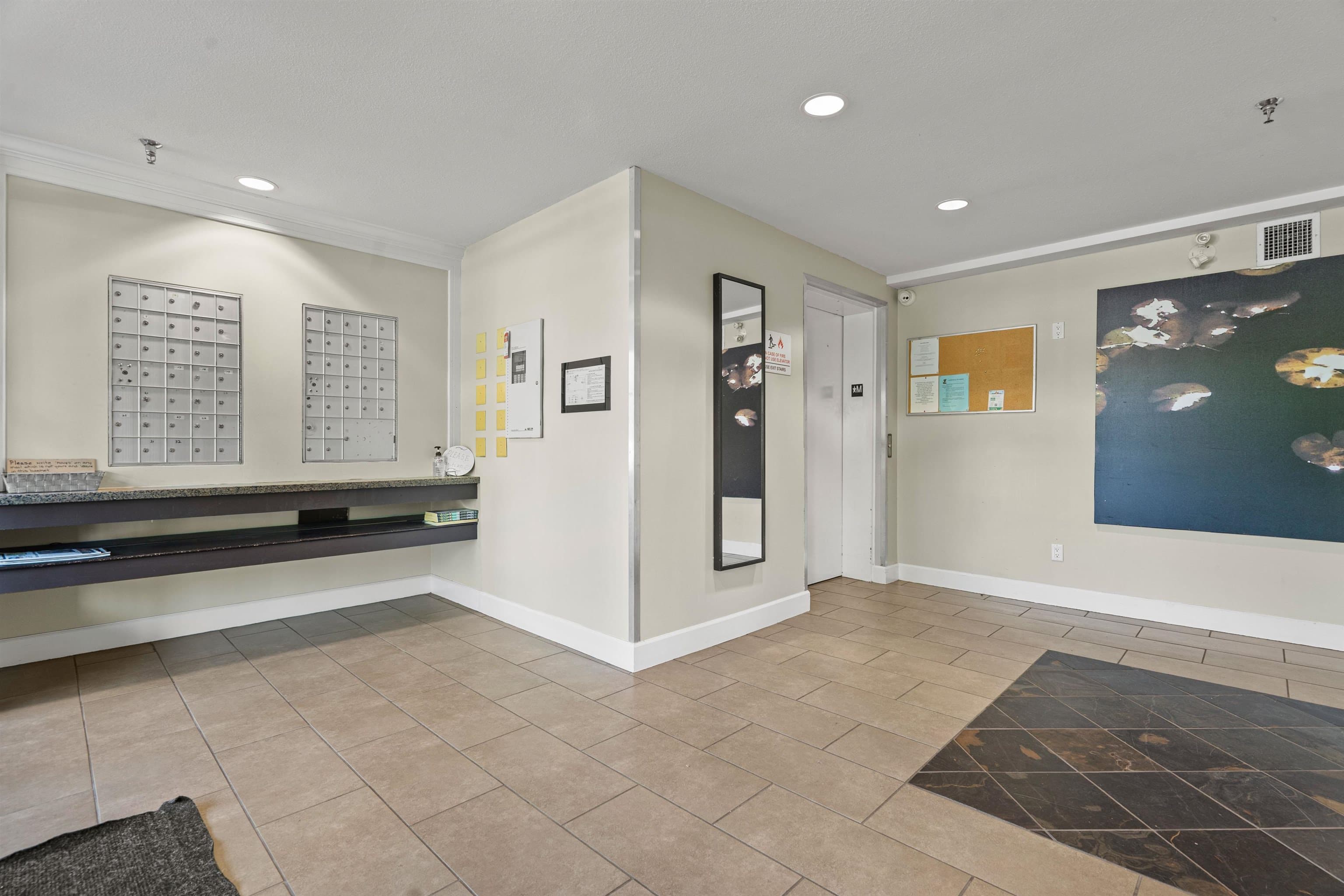 216 - 46262 First Avenue, Chilliwack, V2P 0C3 — photo 2
