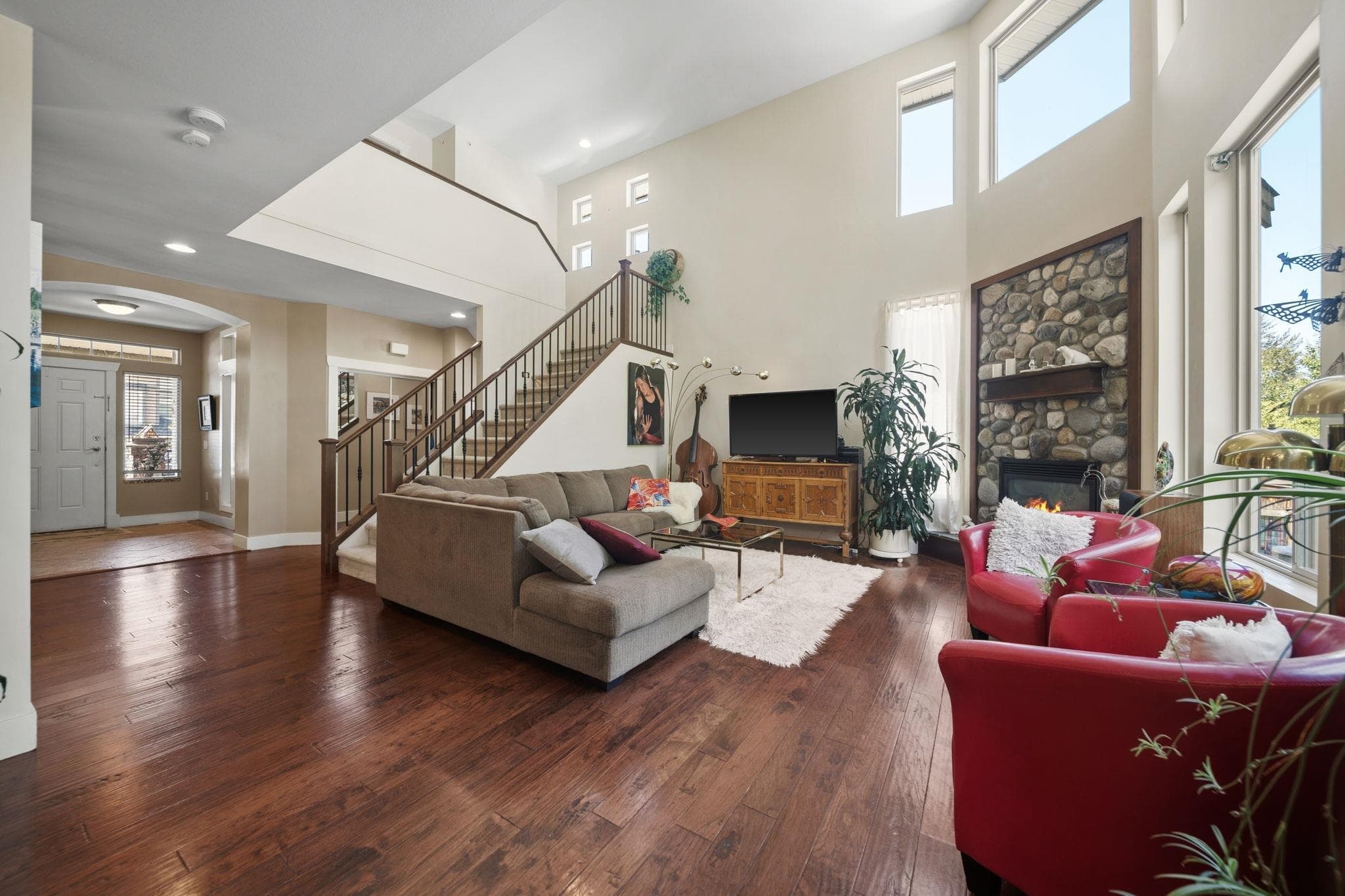 24781 Mcclure Drive, Maple Ridge, V2W 0A5 — photo 4