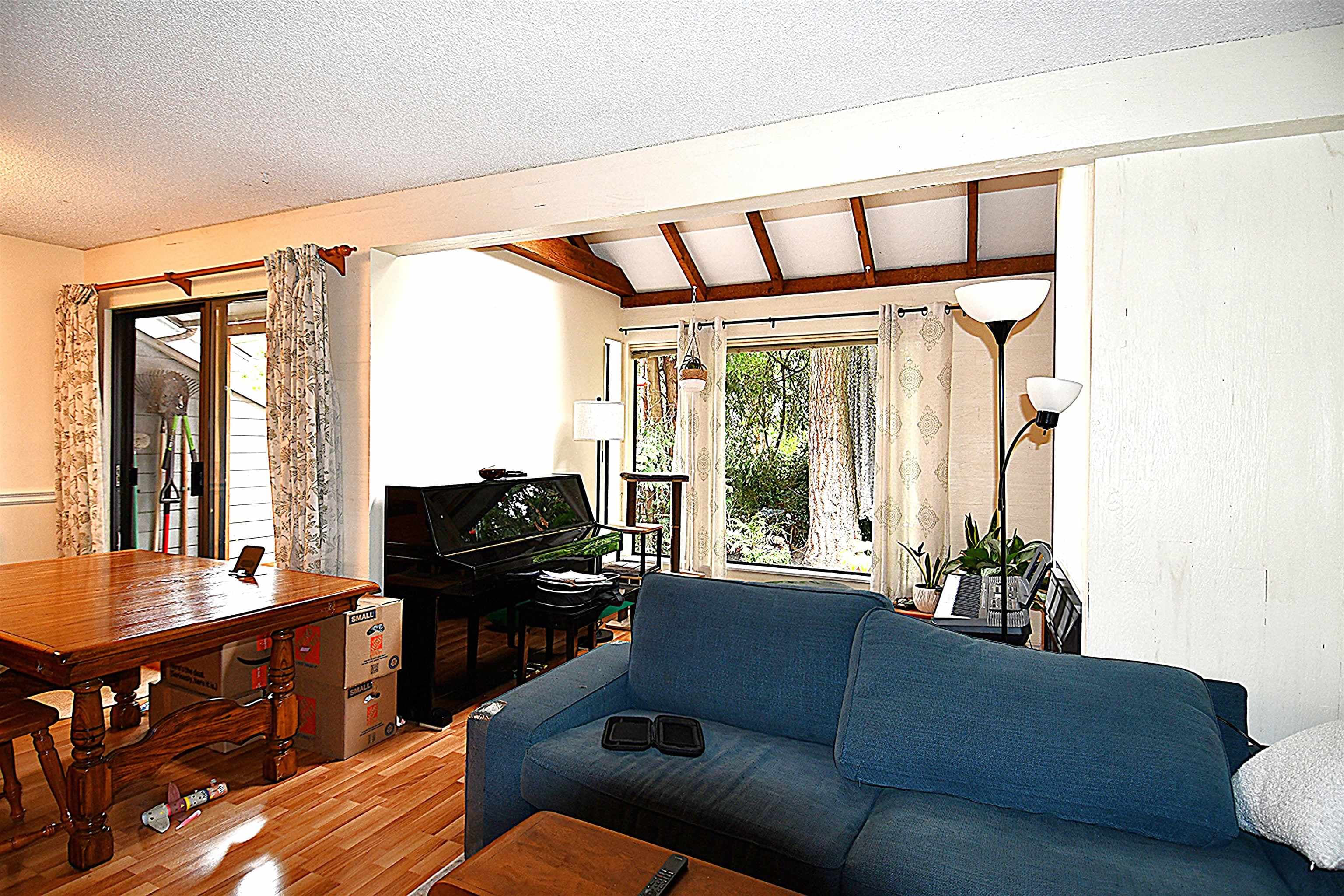 15855 Alder Place, Surrey, V4A 5J1 — photo 4