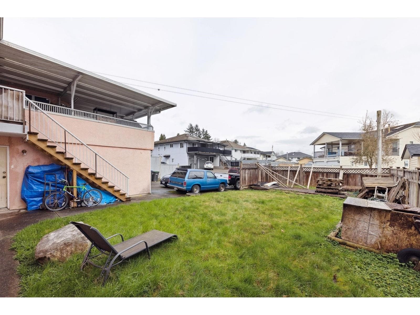 8874 132 Street, Surrey, V3V 5P2 — photo 3