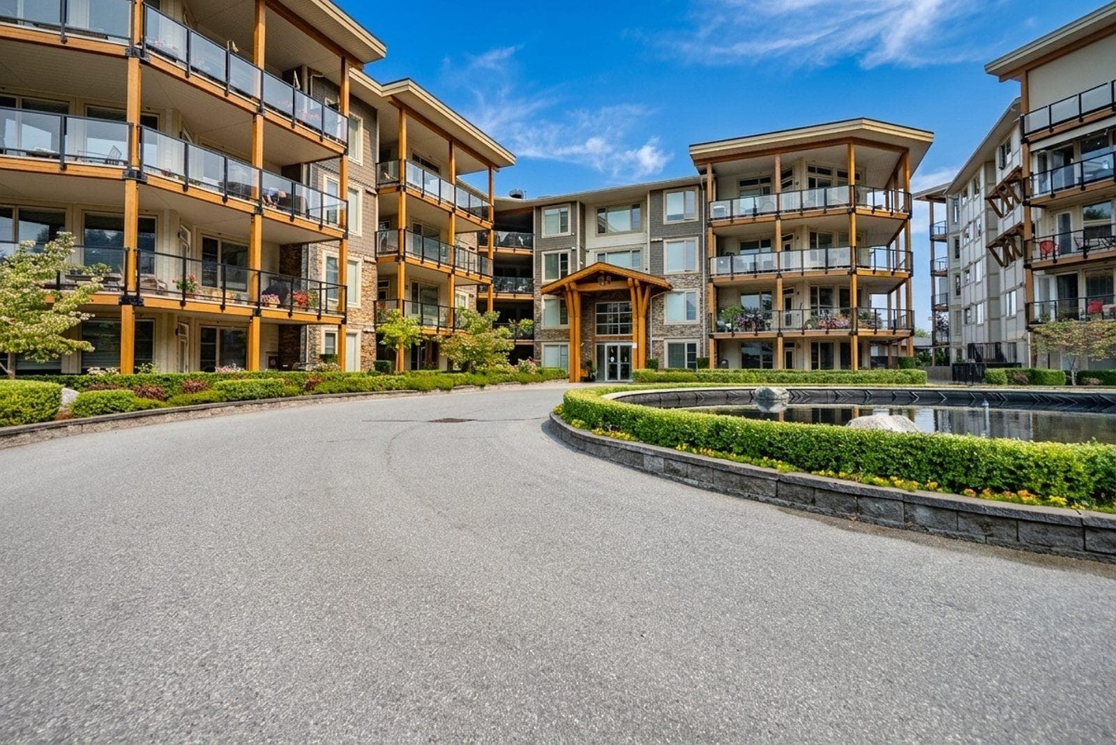 108 - 45754 Keith Wilson Road, Chilliwack, V2R 6A9 — photo 2
