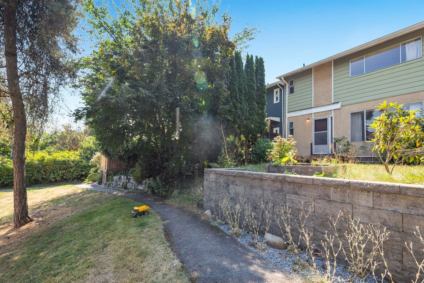 1310 Tina Way Way, Port Coquitlam, V3C 2V3 — photo 3