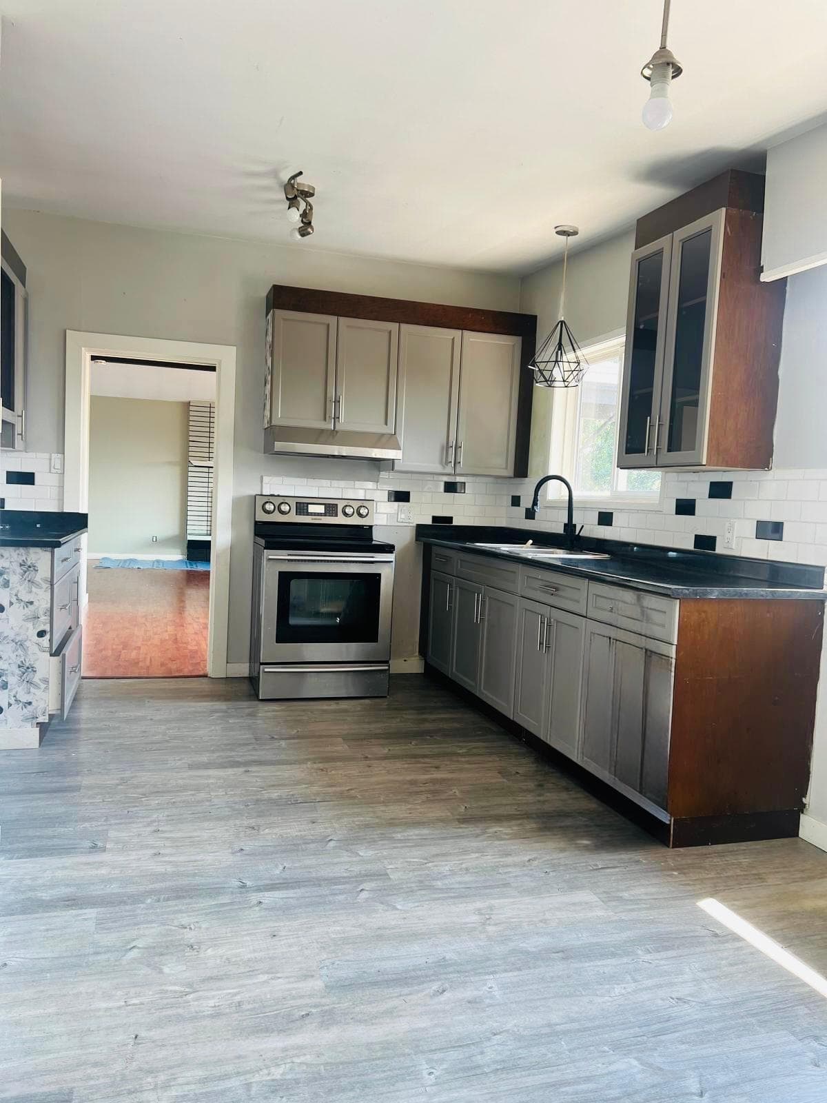 7419 Columbia Street, Mission, V2V 4B9 — photo 3