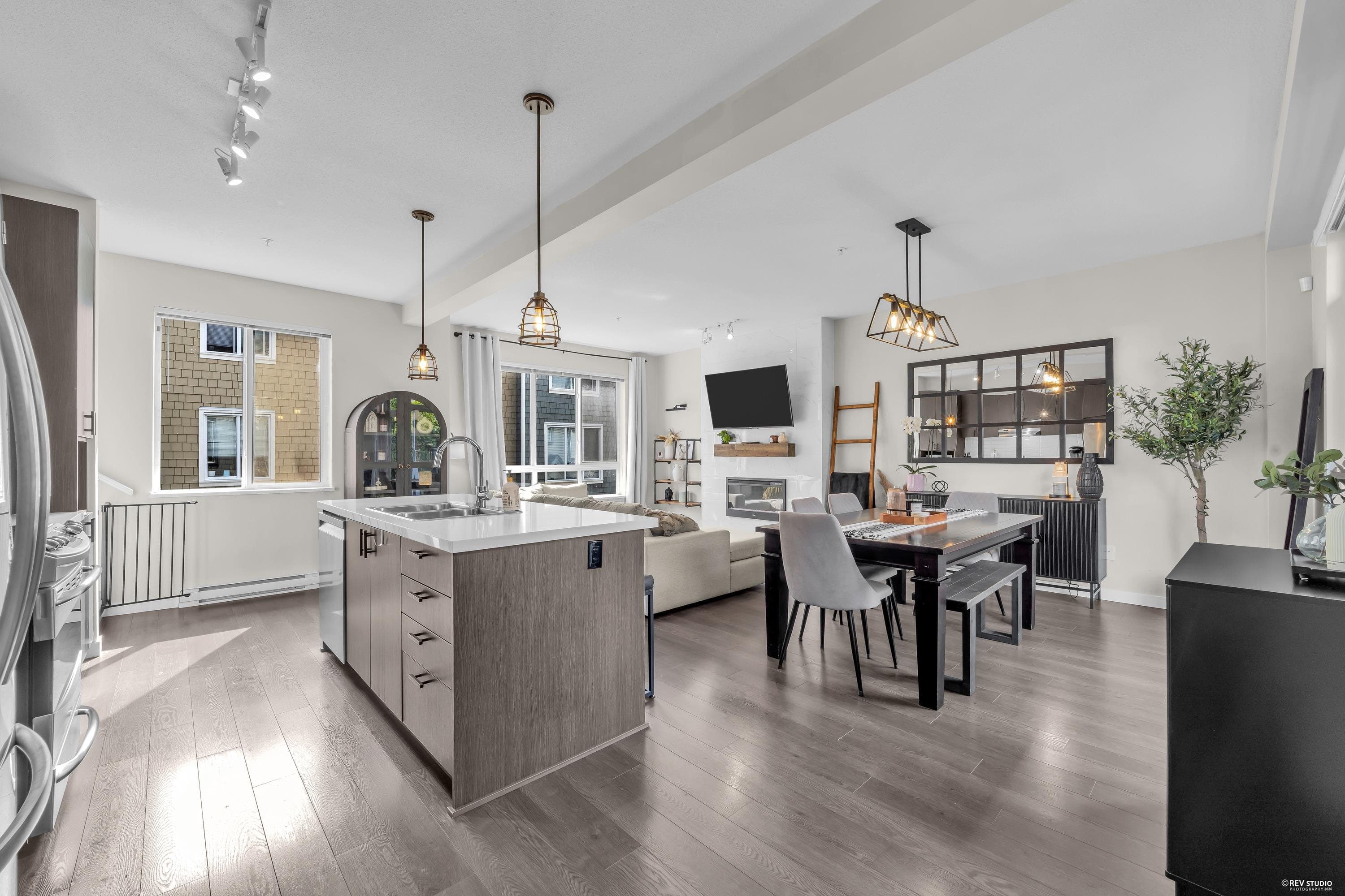 100 - 8138 204 Street, Langley, V2Y 0T4 — photo 4