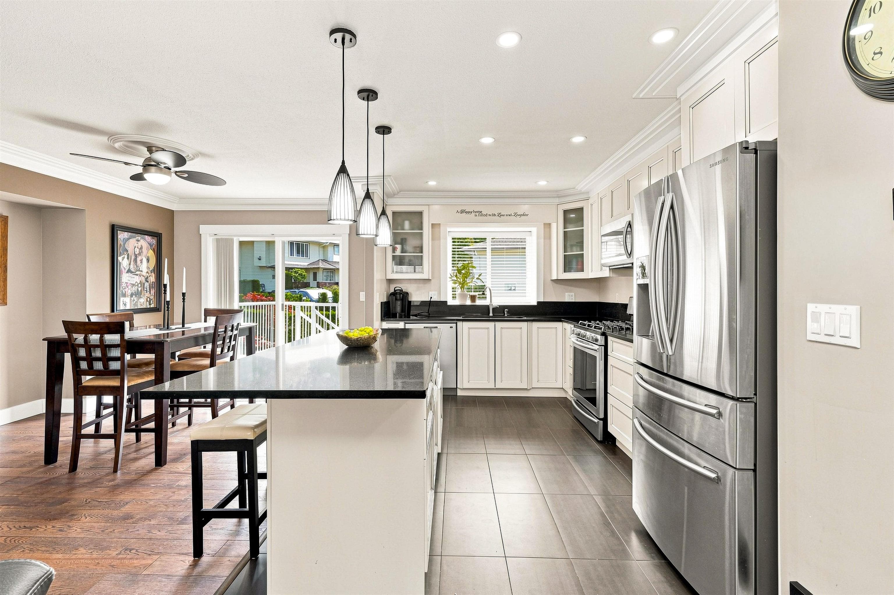 52 - 34250 Hazelwood Avenue, Abbotsford, V2S 7L4 — photo 1