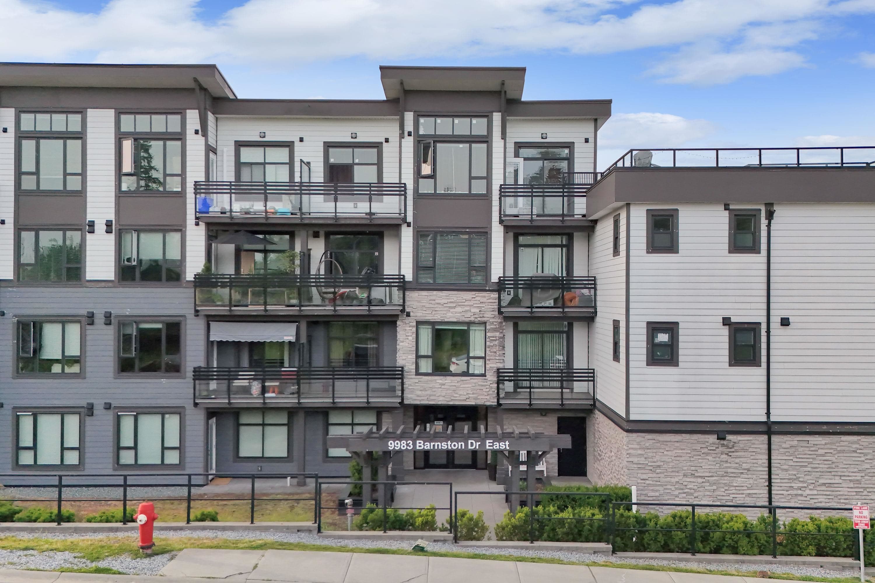 504 - 9983 E Barnston Drive, Surrey, V4N 6T3 — photo 1