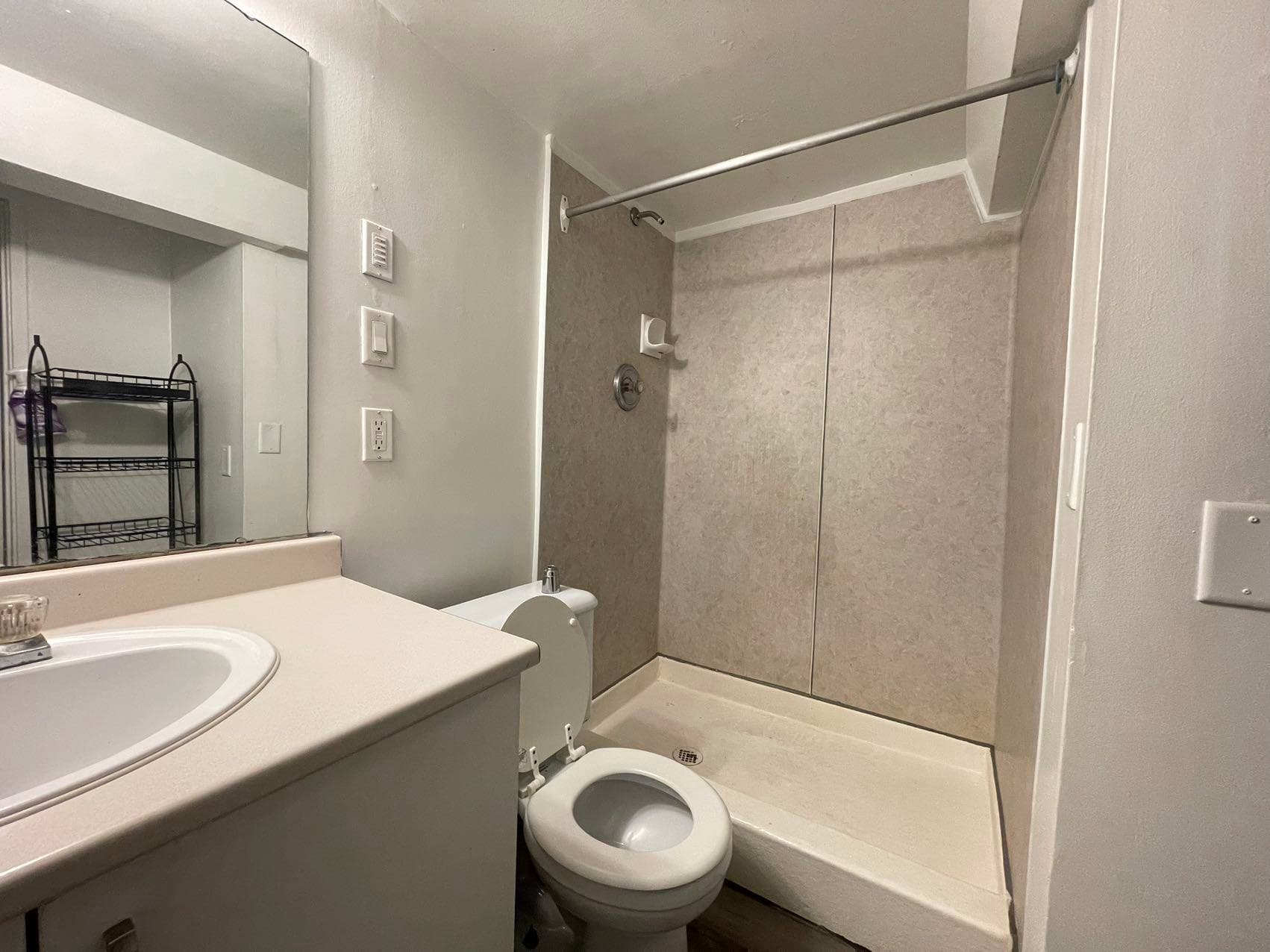 Ground Floor - 757 E 12th Avenue, Vancouver, V5T 2J1 — photo 5
