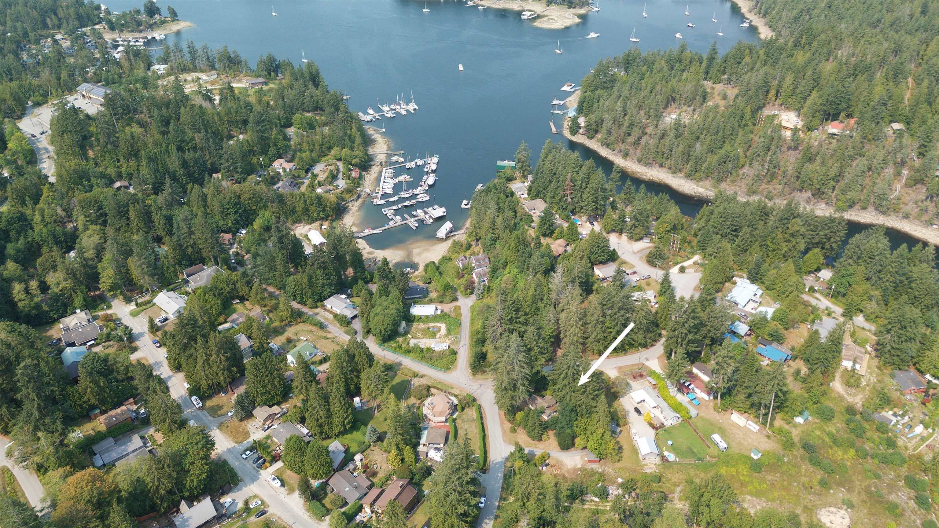 13032 Narrows Road, Madeira Park, V0N 2H1 — photo 1
