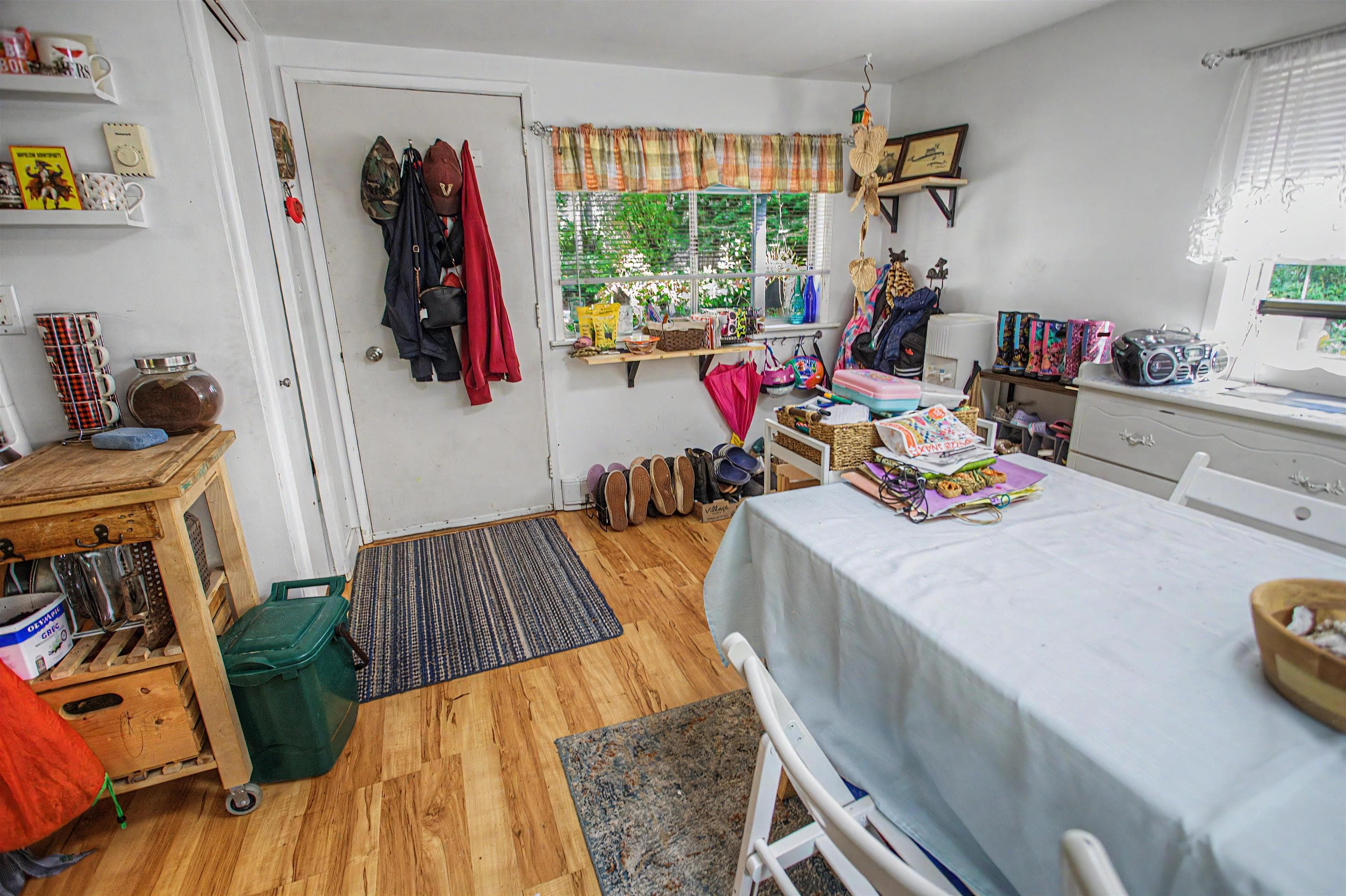13032 Narrows Road, Madeira Park, V0N 2H1 — photo 5