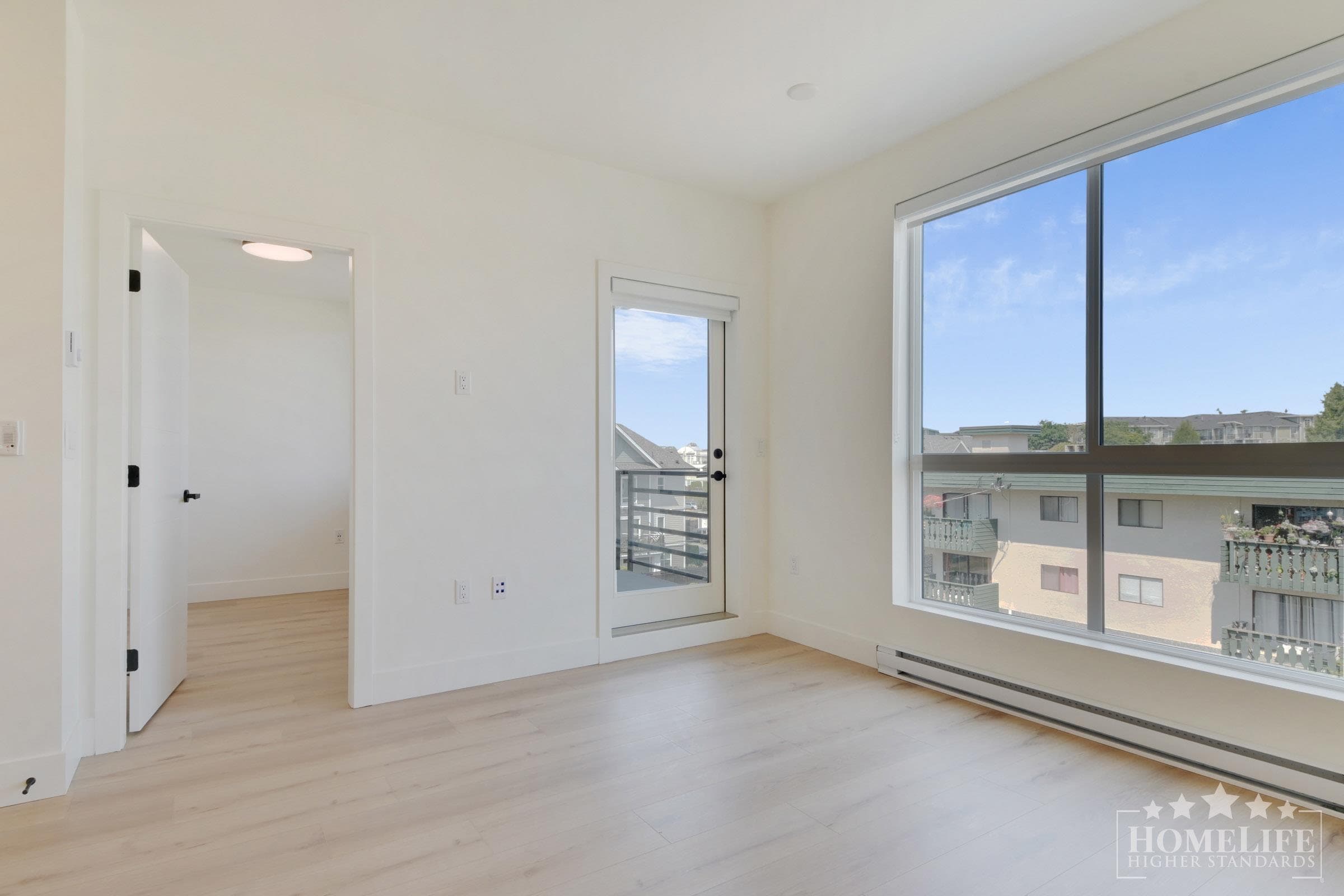317 - 20769 Fraser Highway, Langley, V3A 4G4 — photo 4