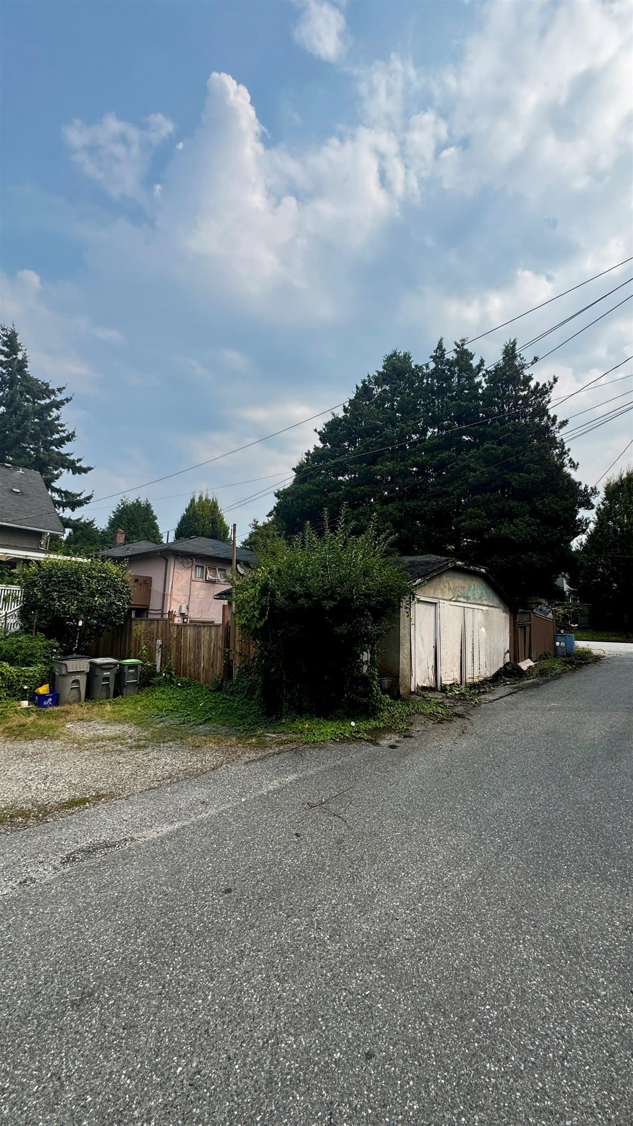 75 N Nanaimo Street, Vancouver, V5L 3G3 — photo 3