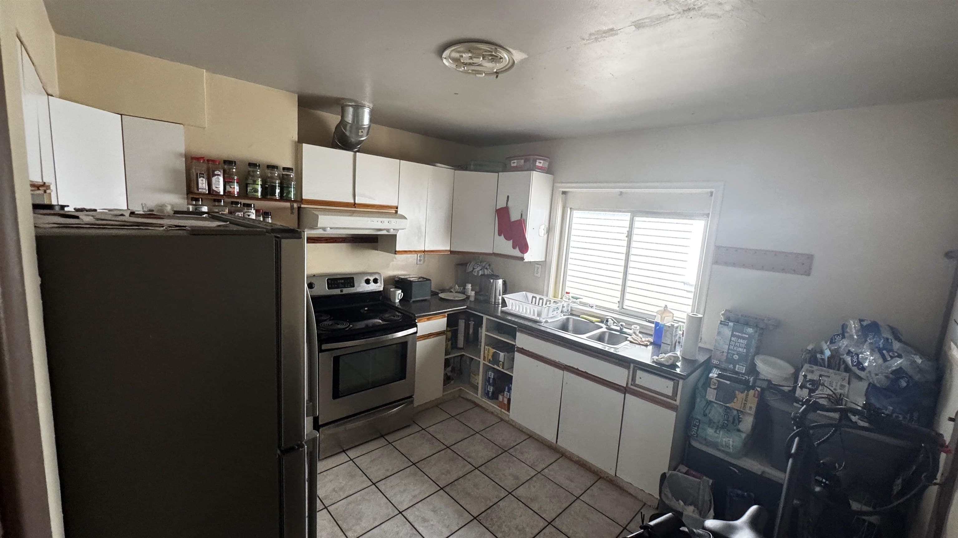 75 N Nanaimo Street, Vancouver, V5L 3G3 — photo 5
