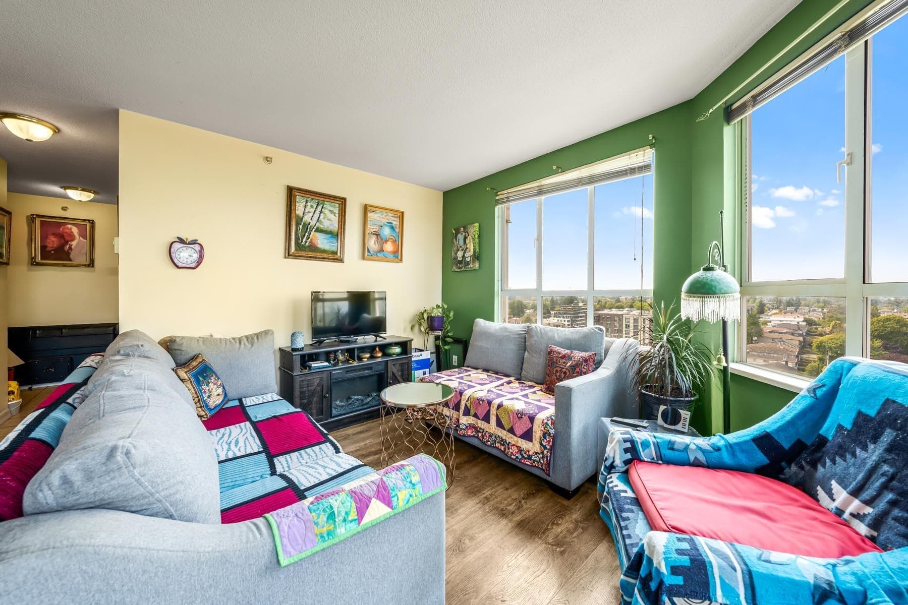 1405 - 3489 Ascot Place, Vancouver, V5R 6B6 — photo 4