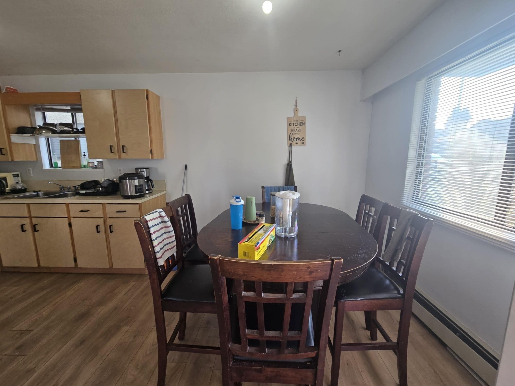 7405 4th Street, Burnaby, V3N 4T4 — photo 5