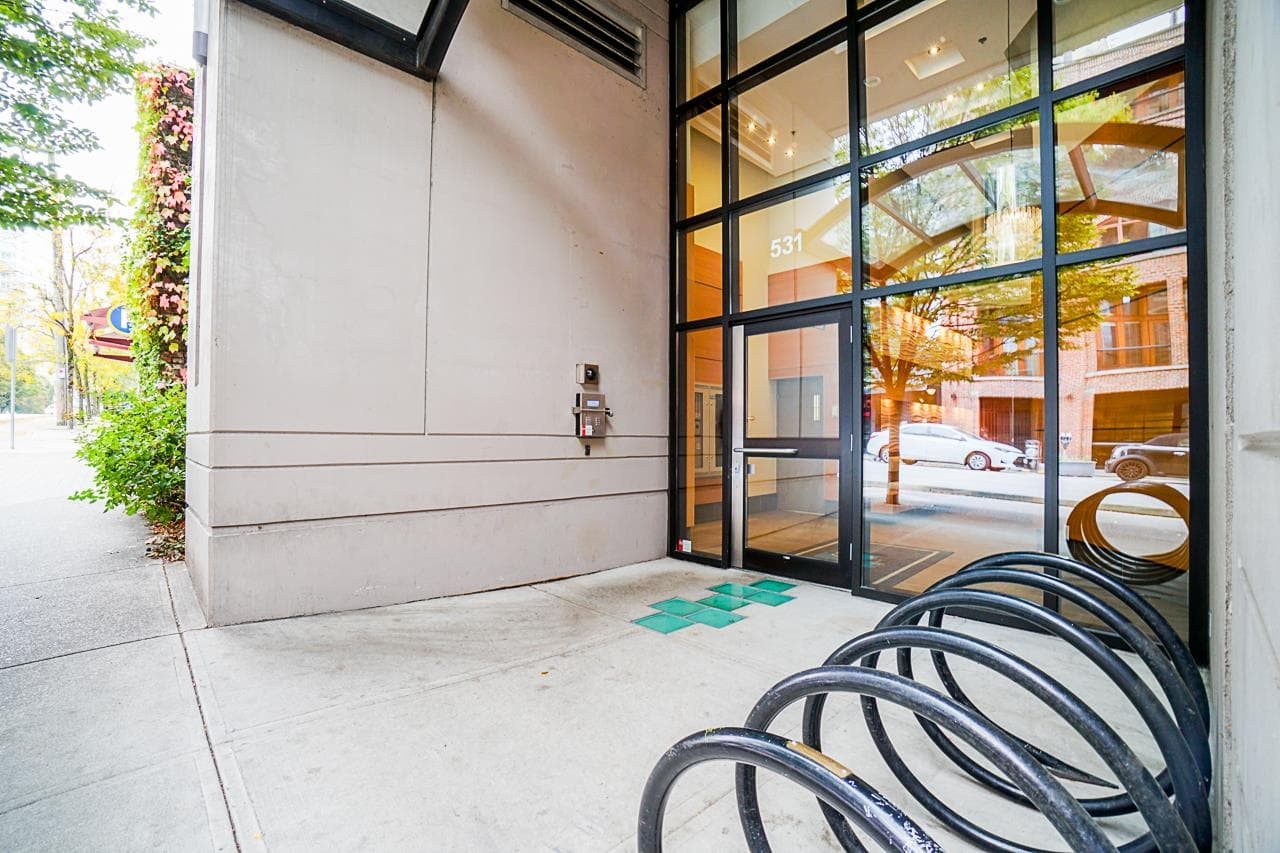 205 - 531 Beatty Street, Vancouver, V6B 0C5 — photo 3