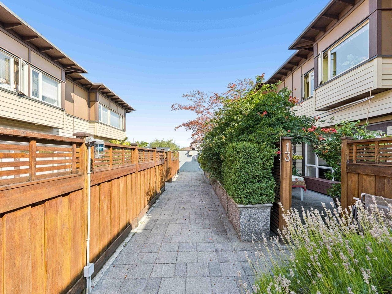 13 - 2389 Charles Street, Vancouver, V5L 5G4 — photo 1