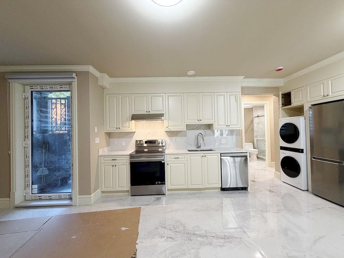 2 - 38xx W 36th Avenue, Vancouver, V6N 2S5 — photo 3