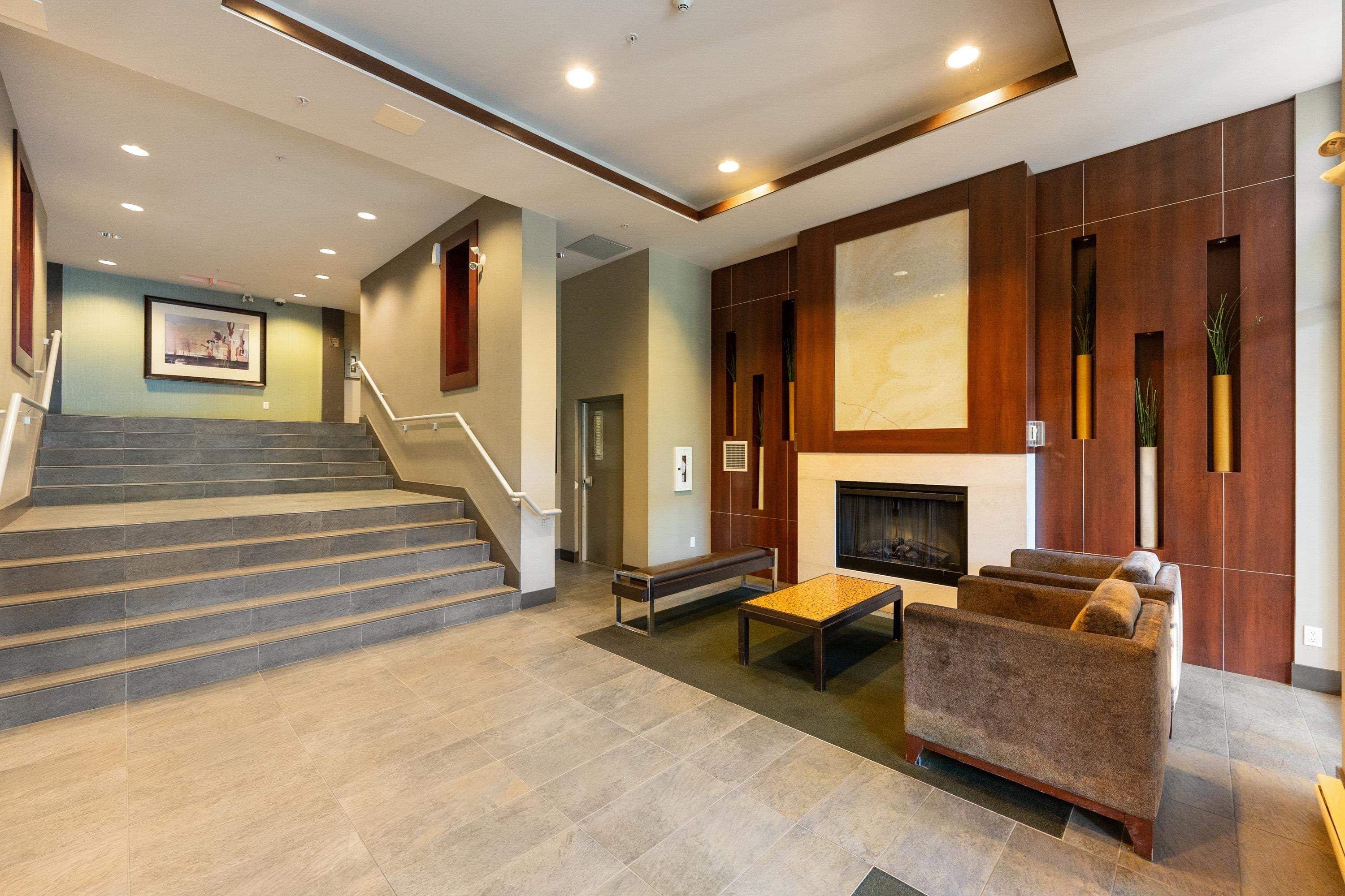317 - 9373 Hemlock Drive, Richmond, V6Y 0A9 — photo 2