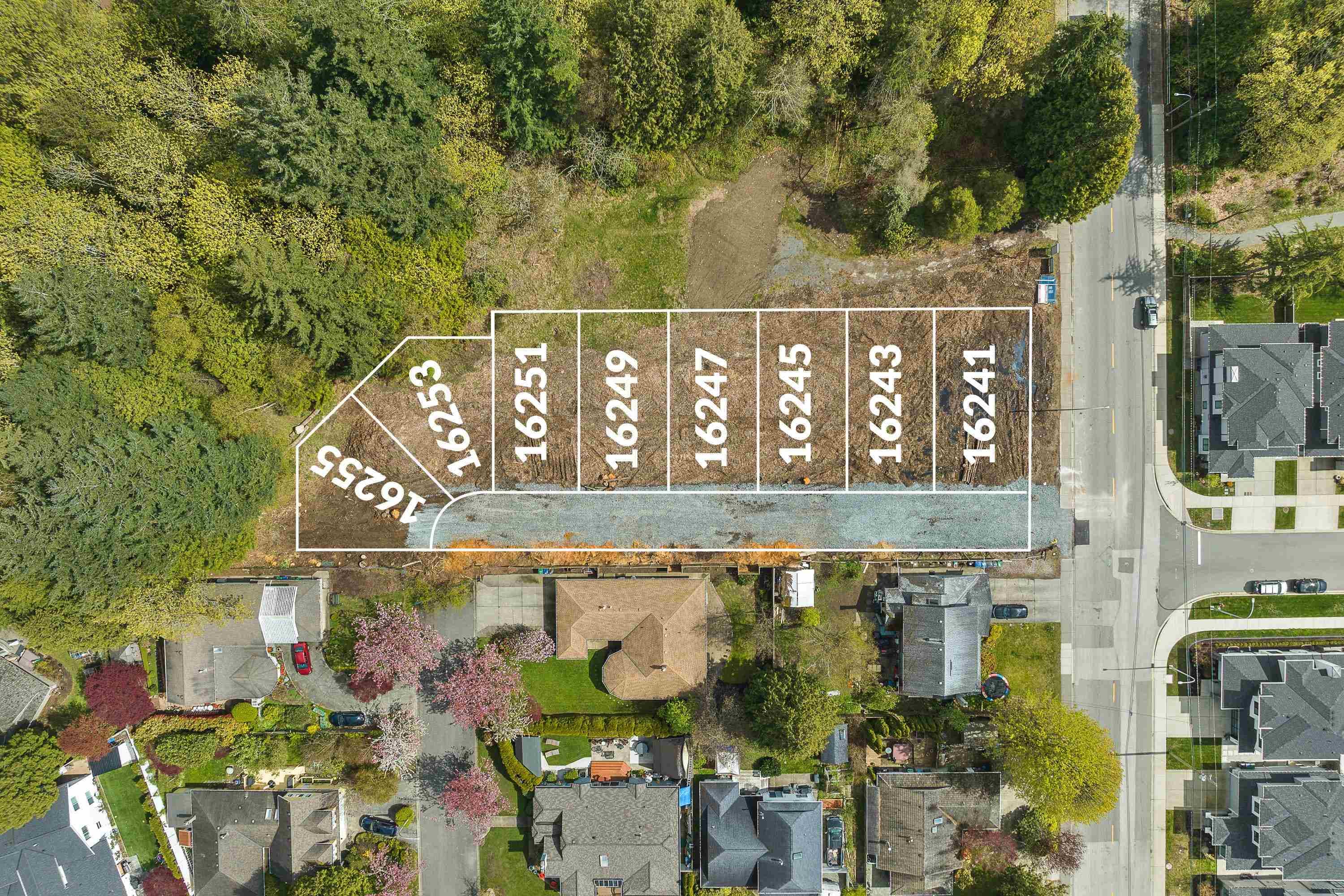 16245 10th Avenue, Surrey, V4A 1A9 — photo 2