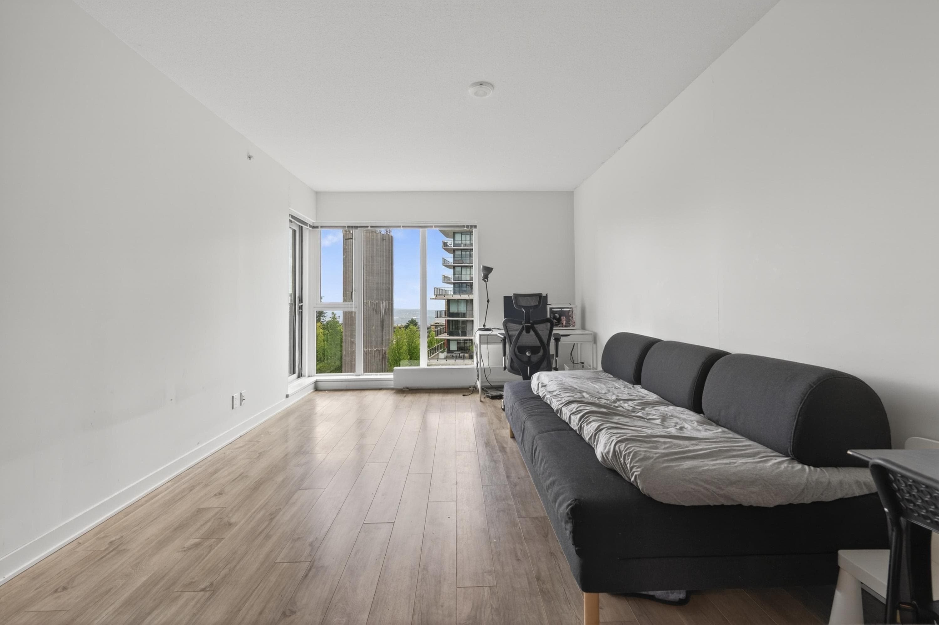 1103 - 8940 University Crescent, Burnaby, V5A 0E7 — photo 4