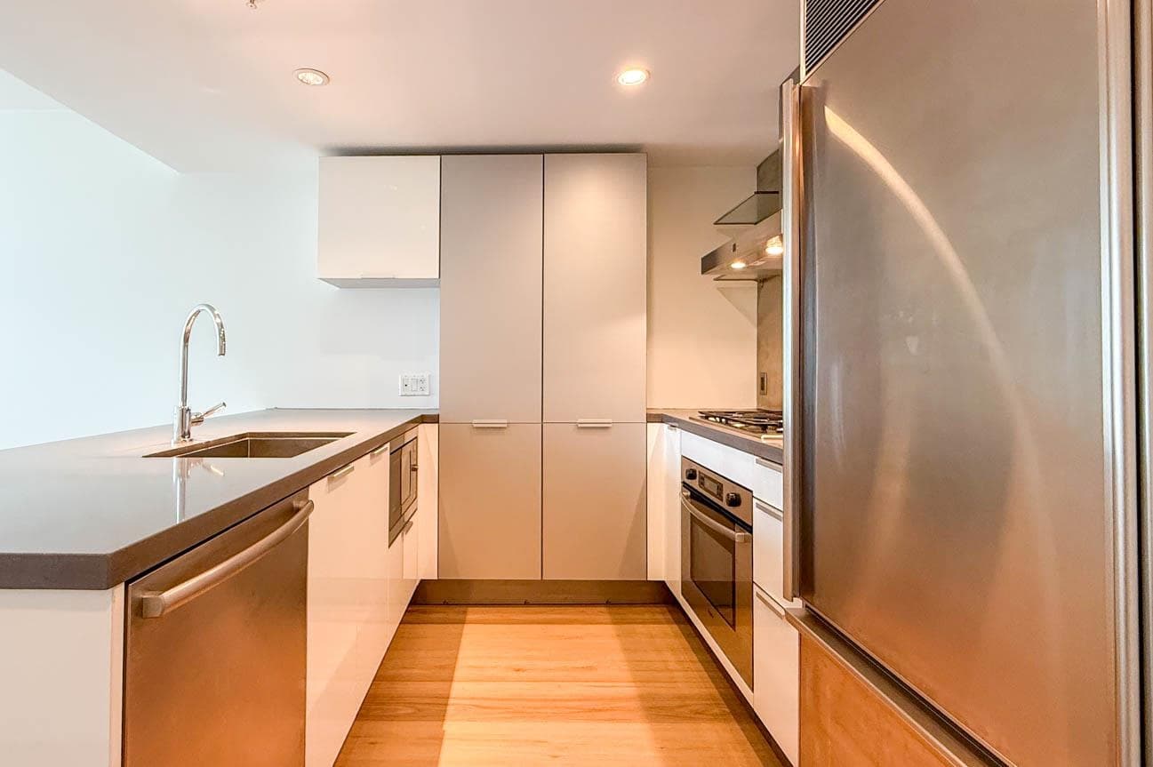 1904 - 788 Richards Street, Vancouver, V6B 3A4 — photo 2