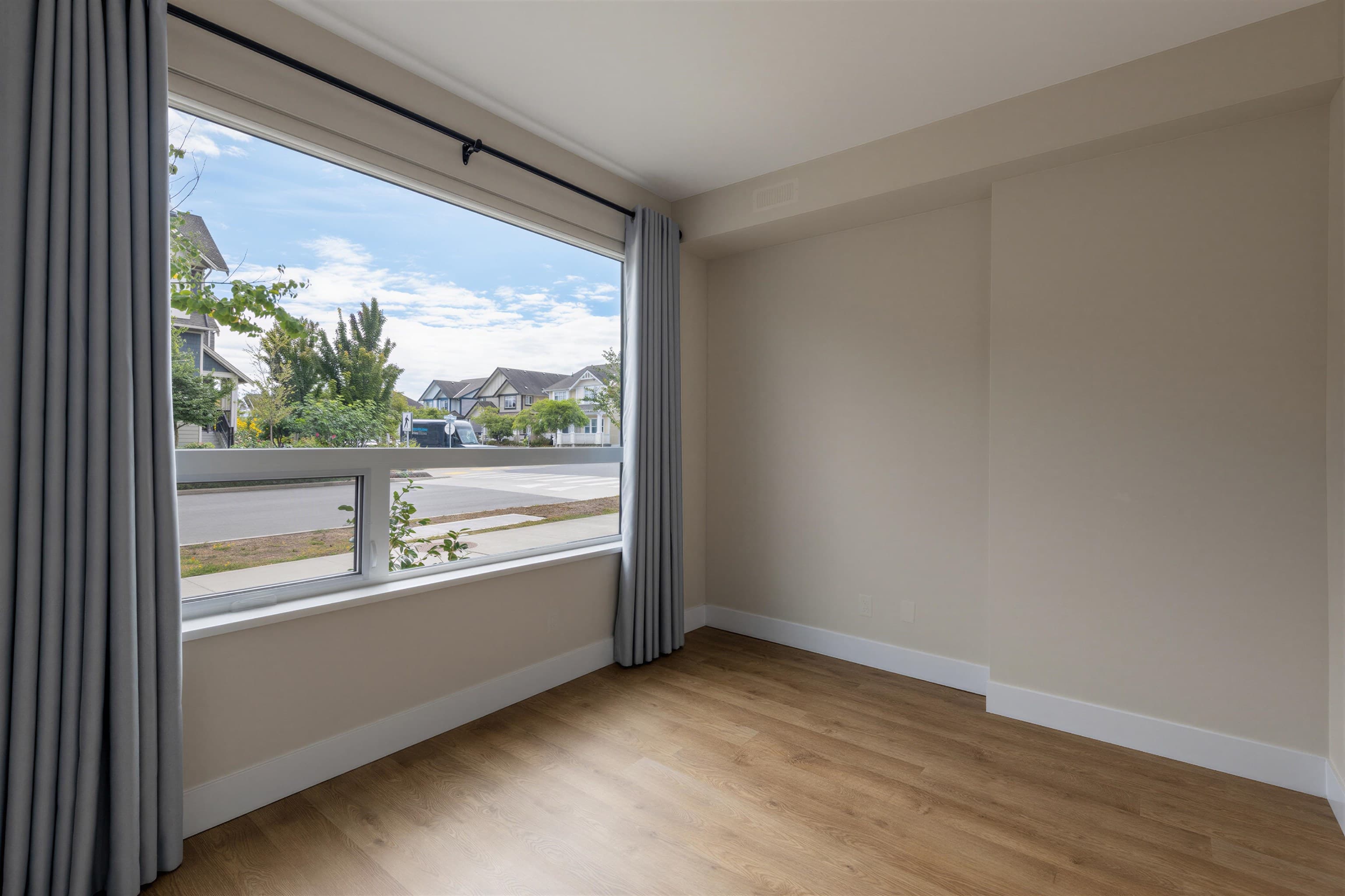 4725 Blue Heron Way, Tsawwassen, V4M 0A8 — photo 3