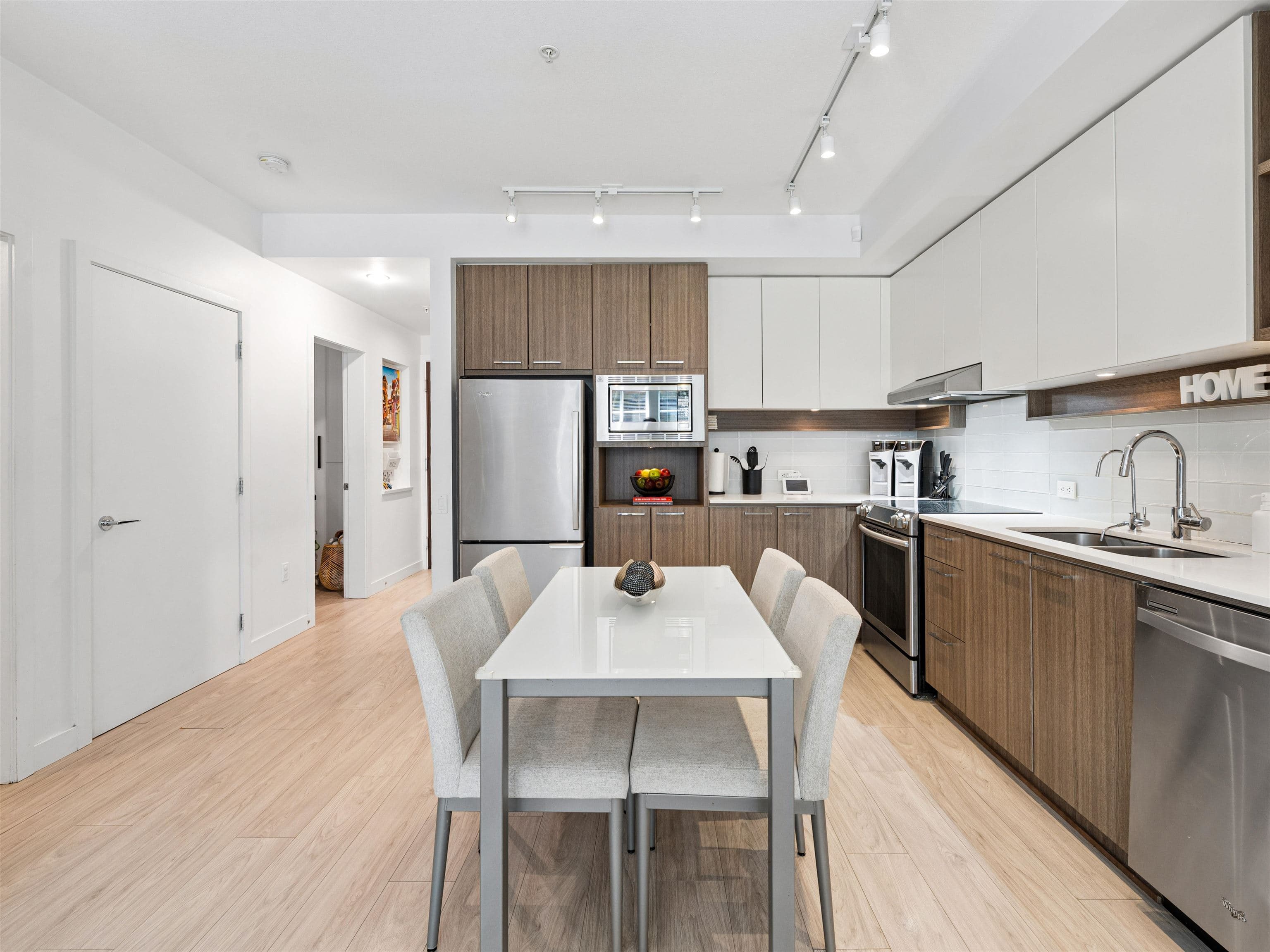 109 - 618 Como Lake Avenue, Coquitlam, V3J 0G1 — photo 5
