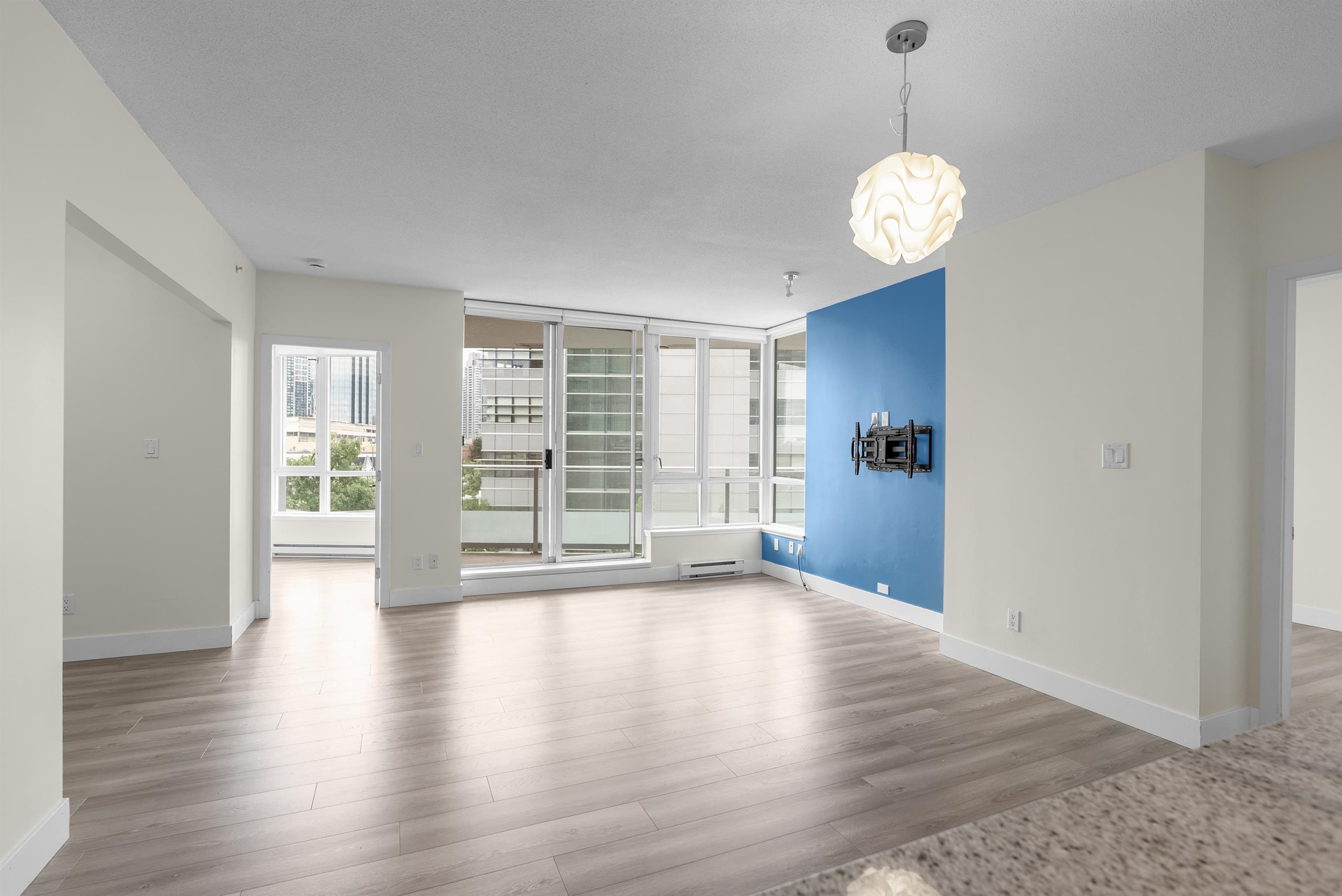 509 - 4808 Hazel Street, Burnaby, V5H 0A2 — photo 2