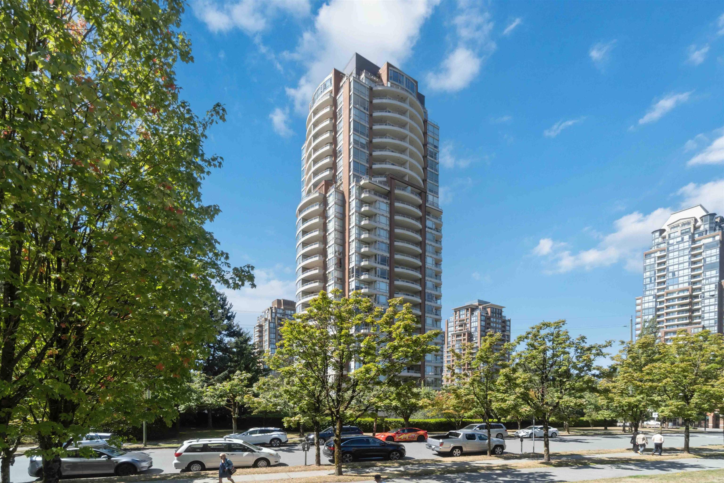 803 - 6838 Station Hill Drive, Burnaby, V3N 5A4 — photo 1