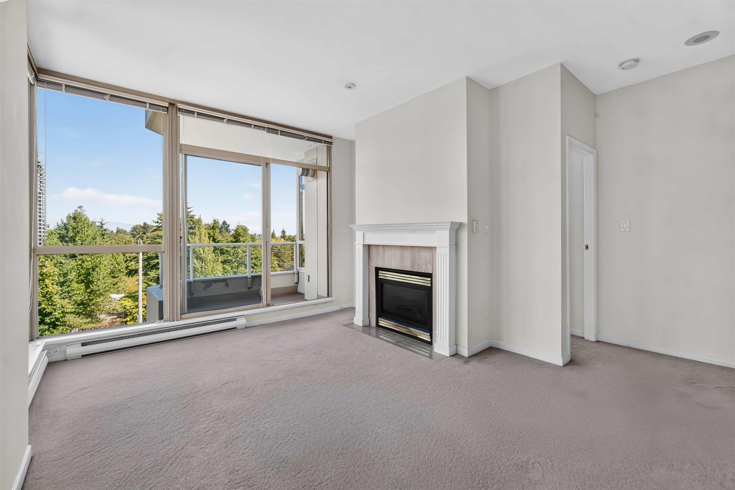803 - 6838 Station Hill Drive, Burnaby, V3N 5A4 — photo 5