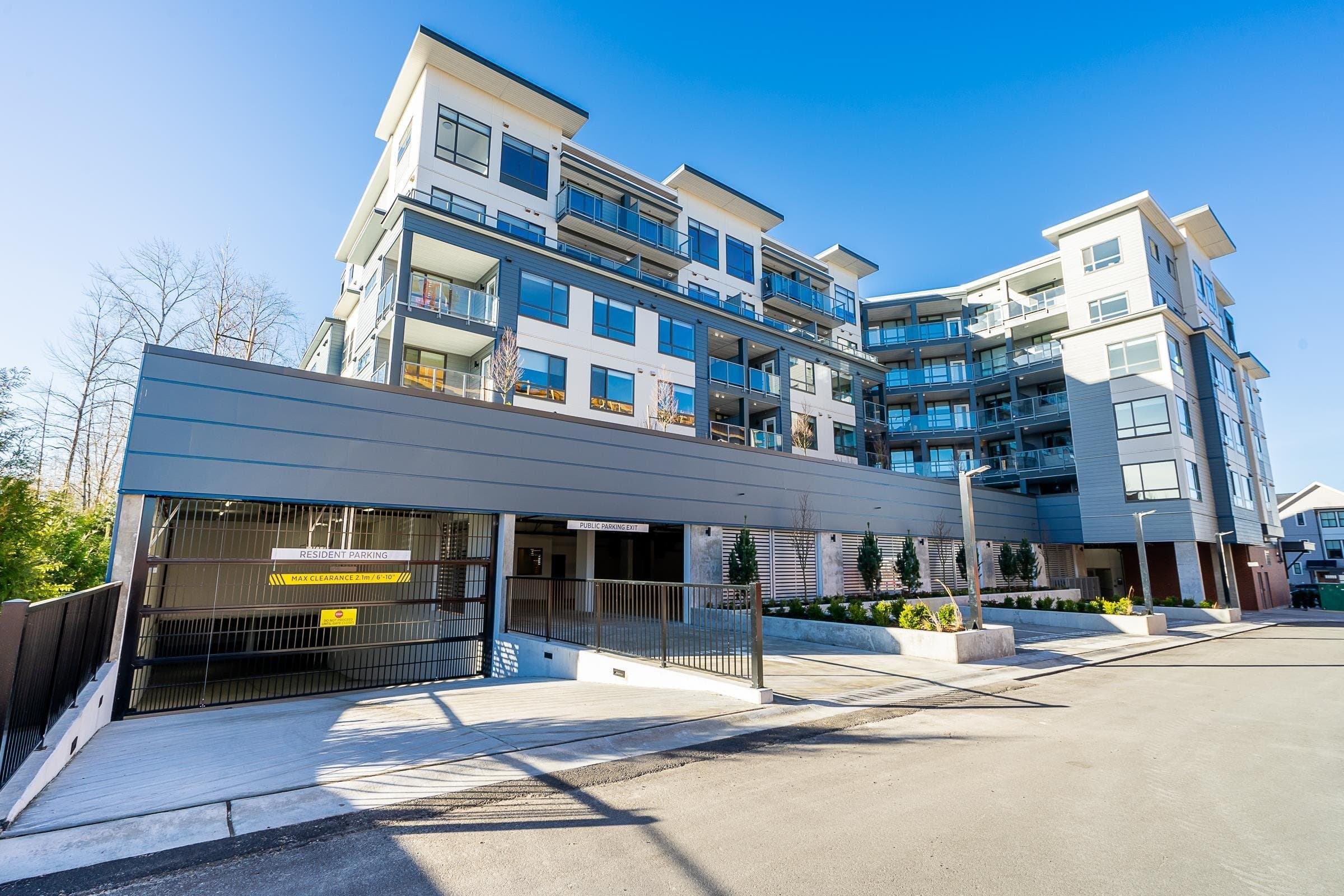401 - 7920 206 Street, Langley, V2Y 3X1 — photo 3