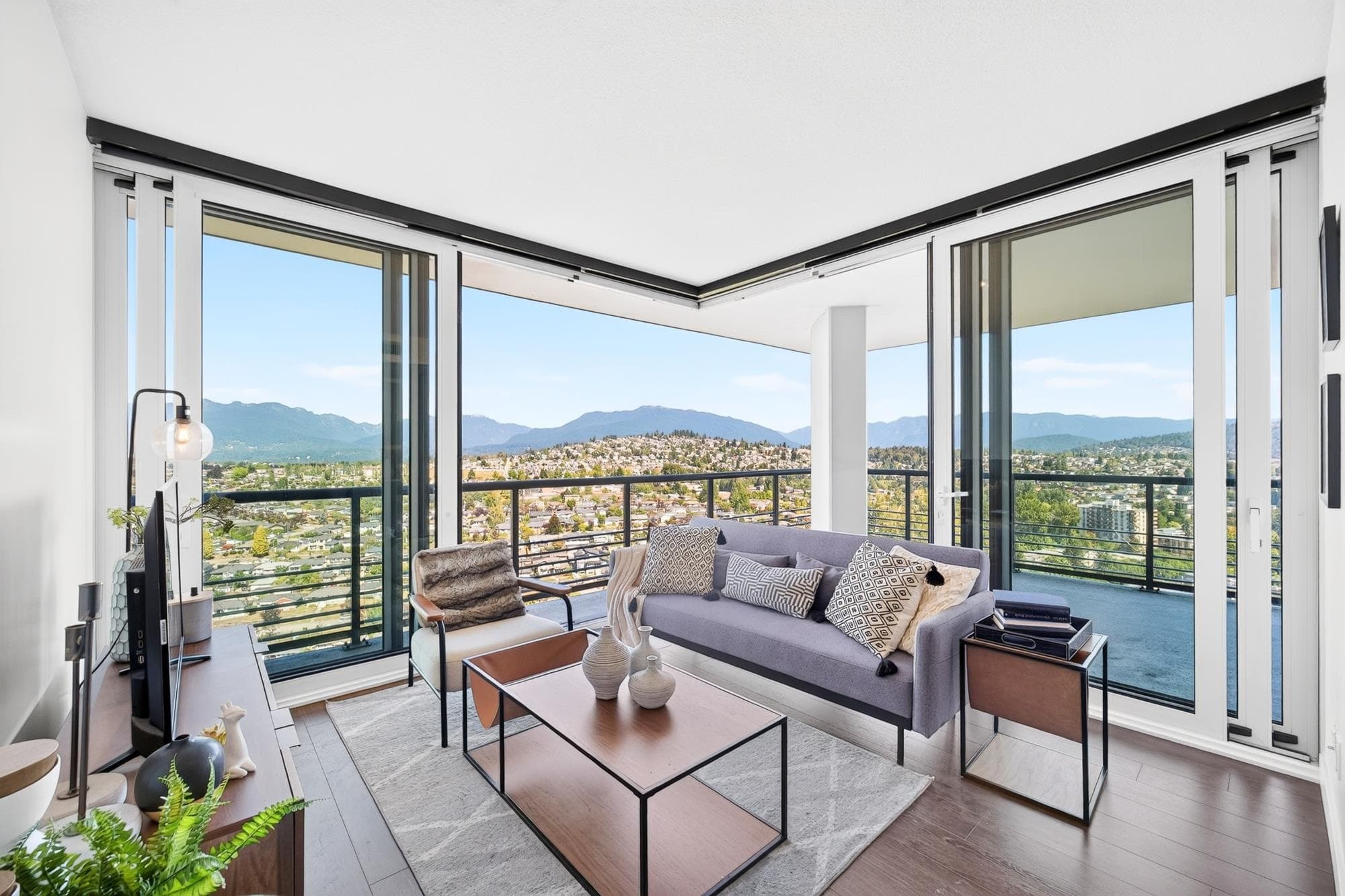 3008 - 4730 Lougheed Highway, Burnaby