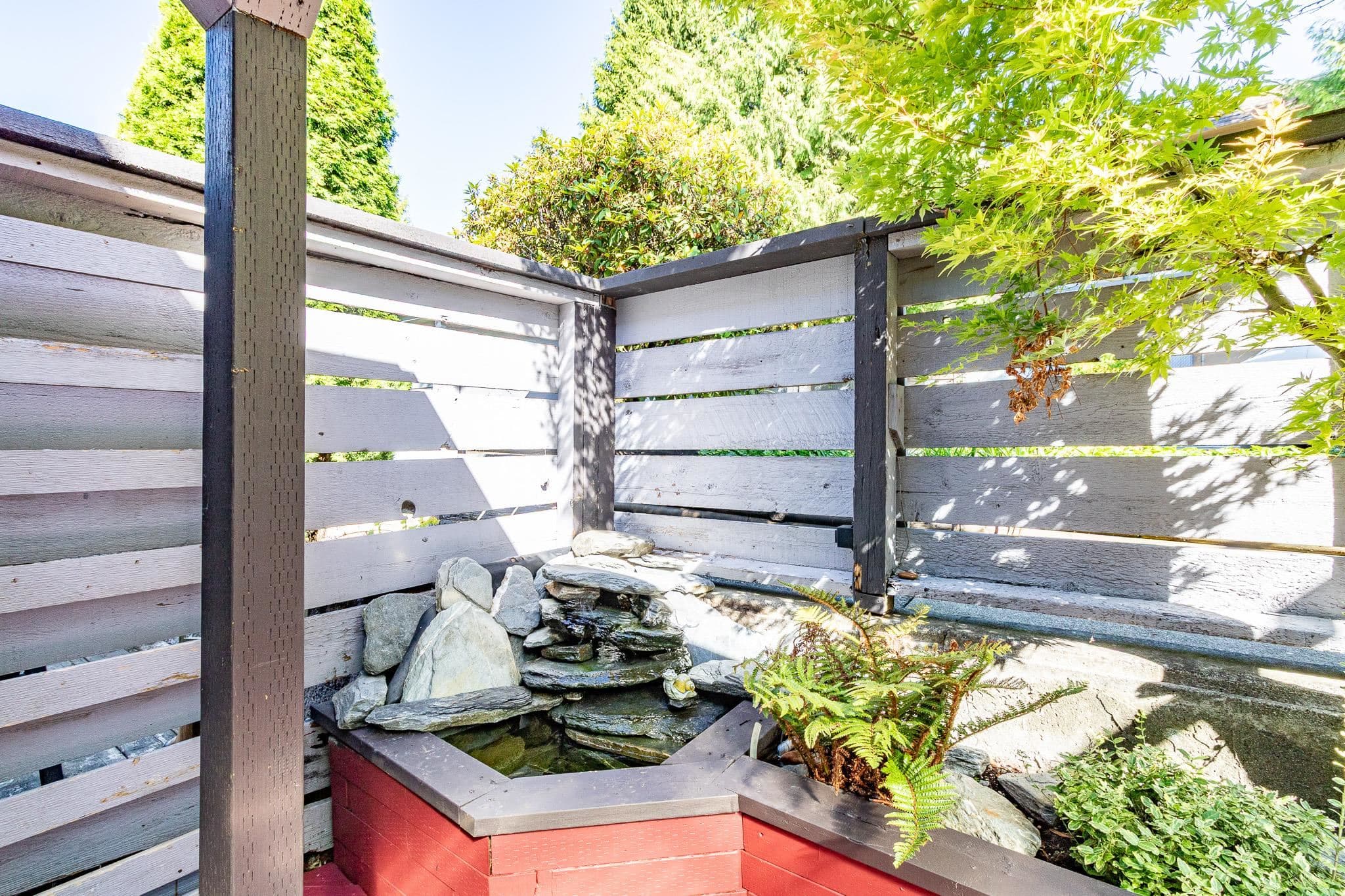 987 Howie Avenue, Coquitlam, V3J 1T1 — photo 1