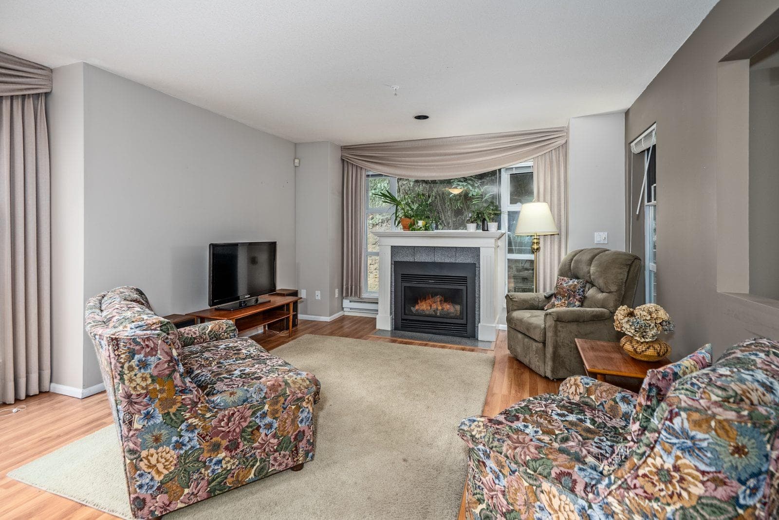 109 - 2963 Nelson Place, Abbotsford, V2S 7L6 — photo 2