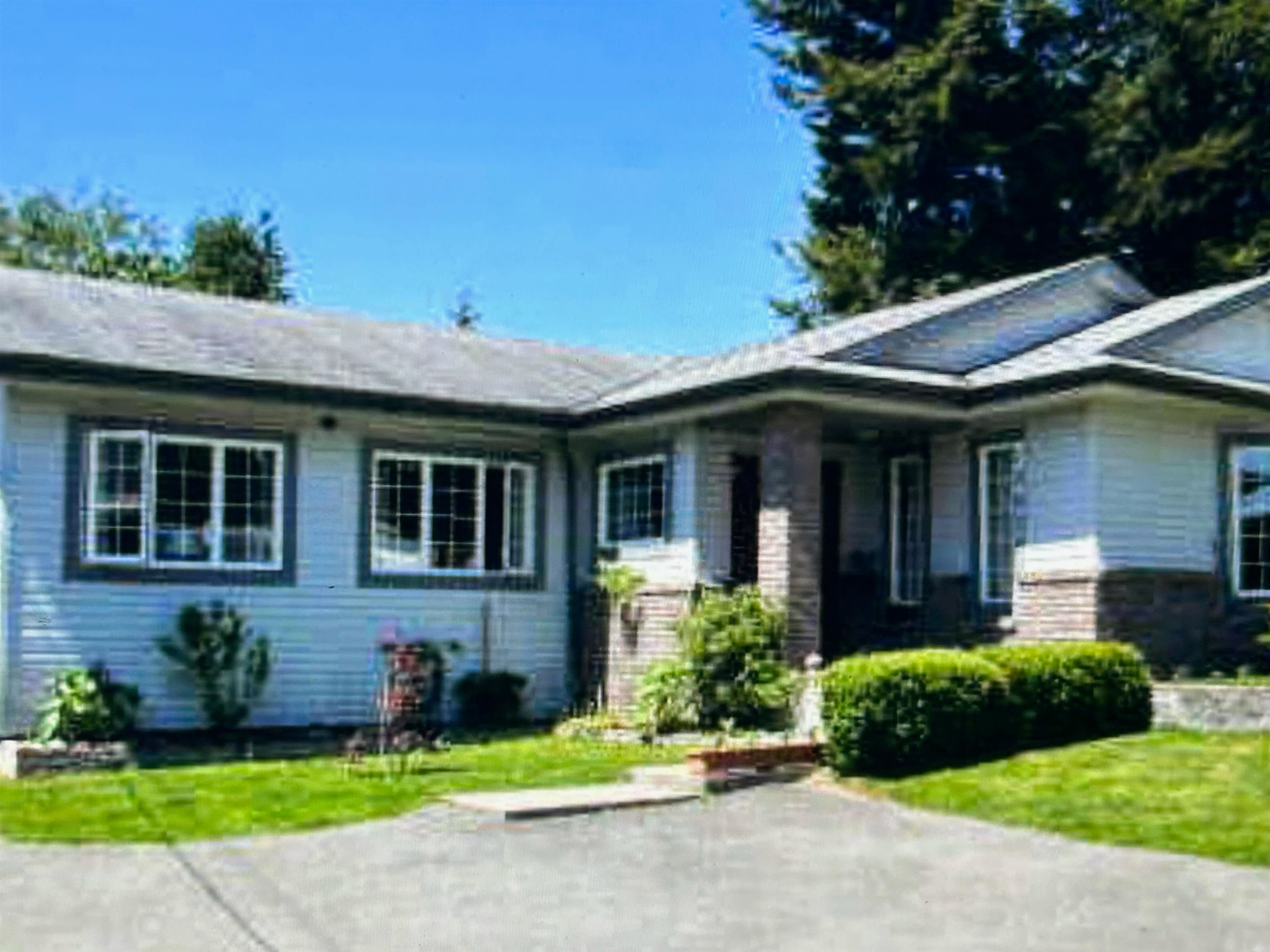 7597 Wren Street, Mission, V2V 3C2 — photo 1
