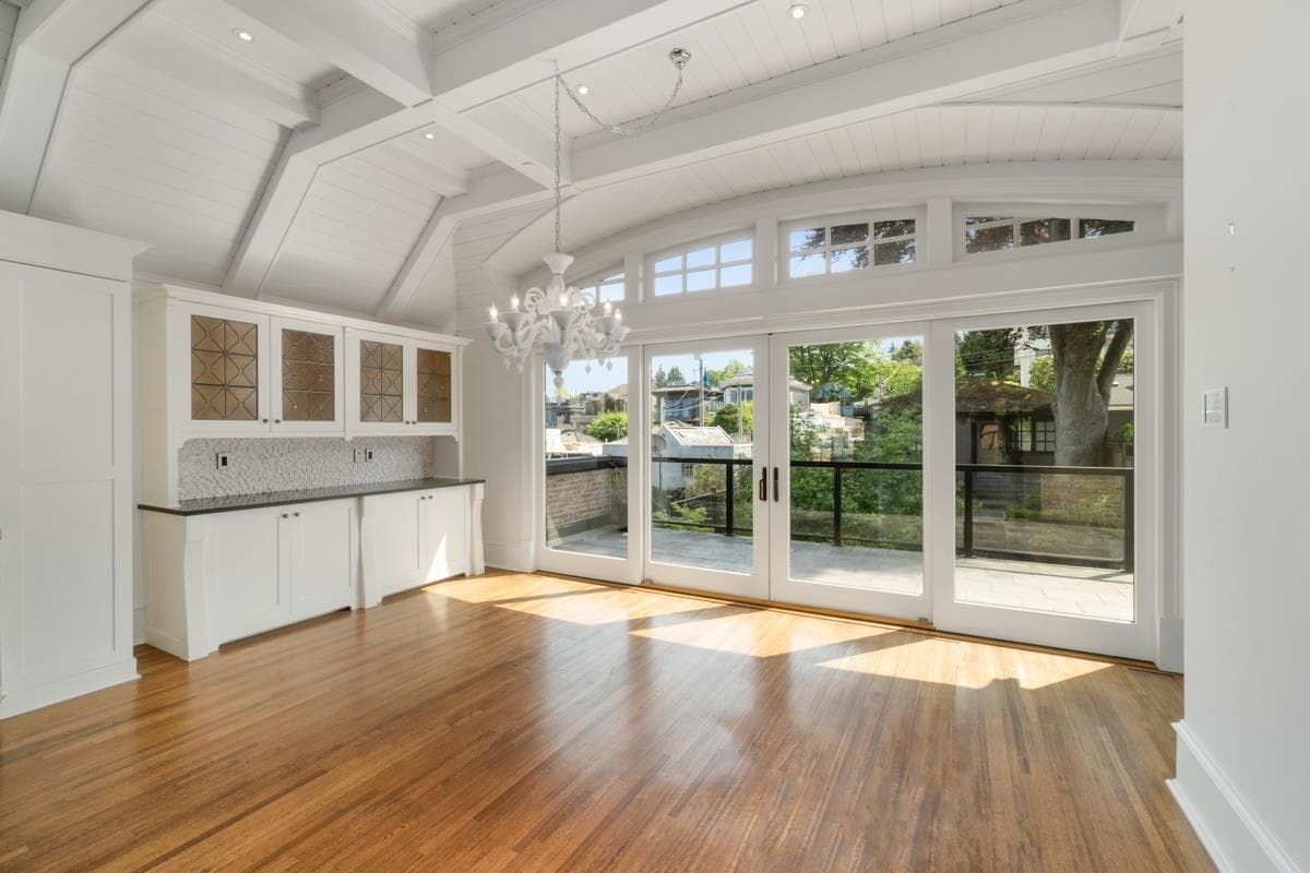 4588 W 2nd Avenue, Vancouver, V6R 1K9 — photo 4