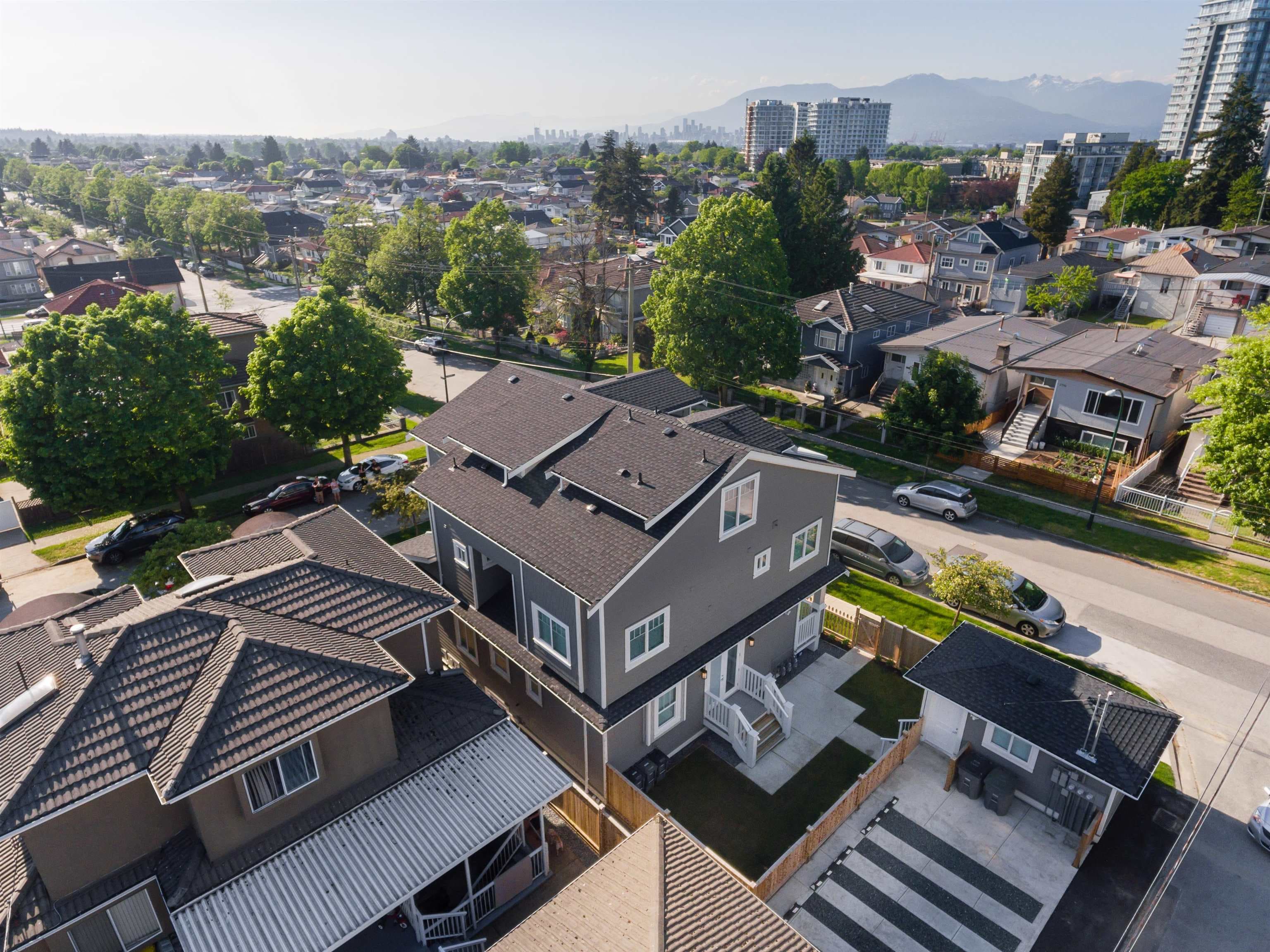 2368 E 34th Avenue, Vancouver