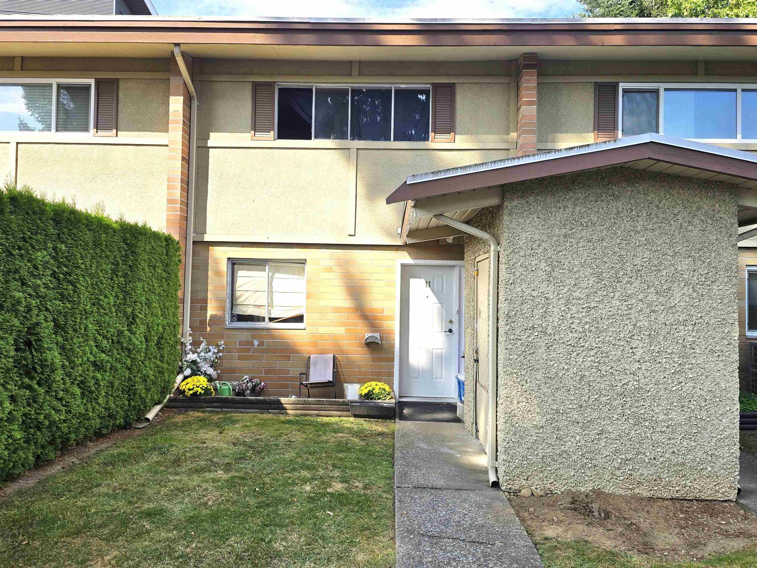 11 - 2048 Mccallum Road, Abbotsford, V2S 3N4 — photo 3