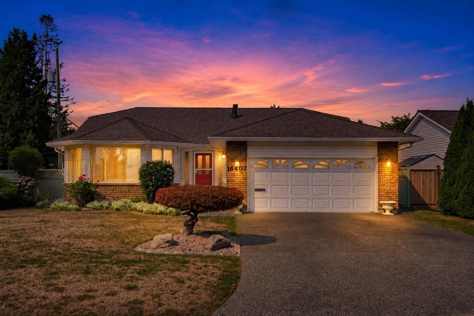 16407 11a Avenue, Surrey, V4A 9G9 — photo 1
