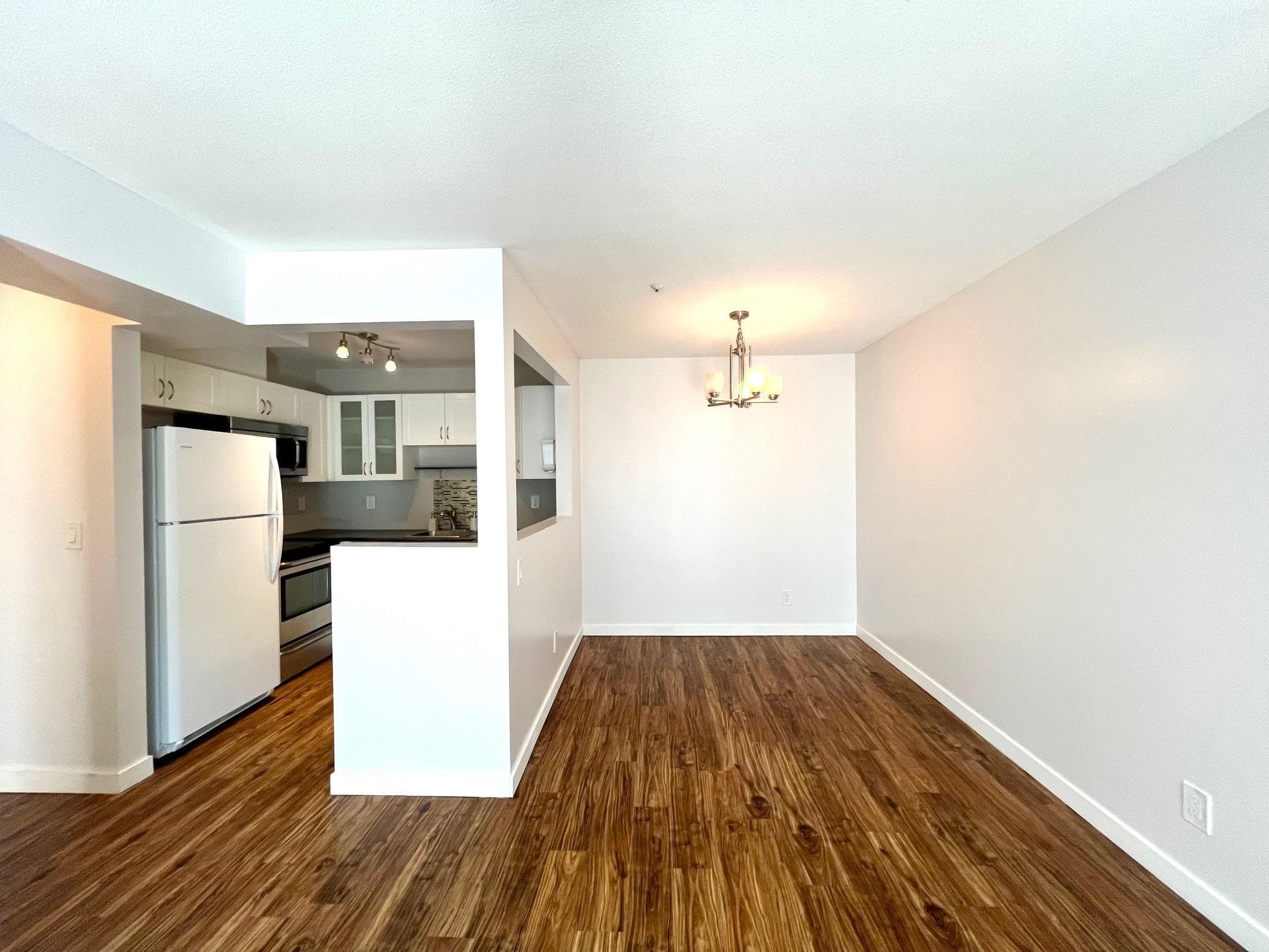 307 - 11671 Fraser Street, Maple Ridge, V2X 6C4 — photo 1