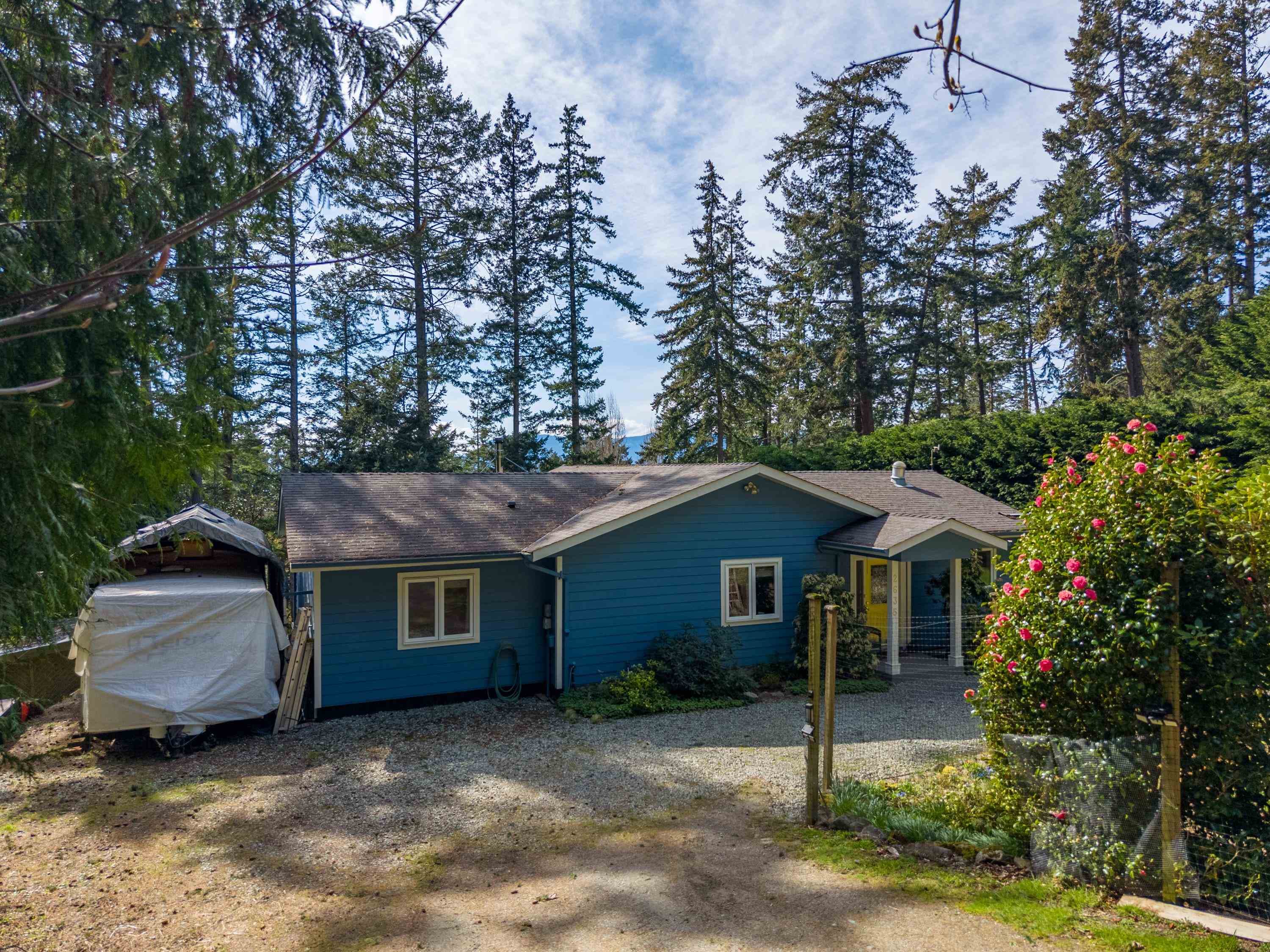 2635 Shoal Road, Pender Island, V0N 2M2 — photo 5