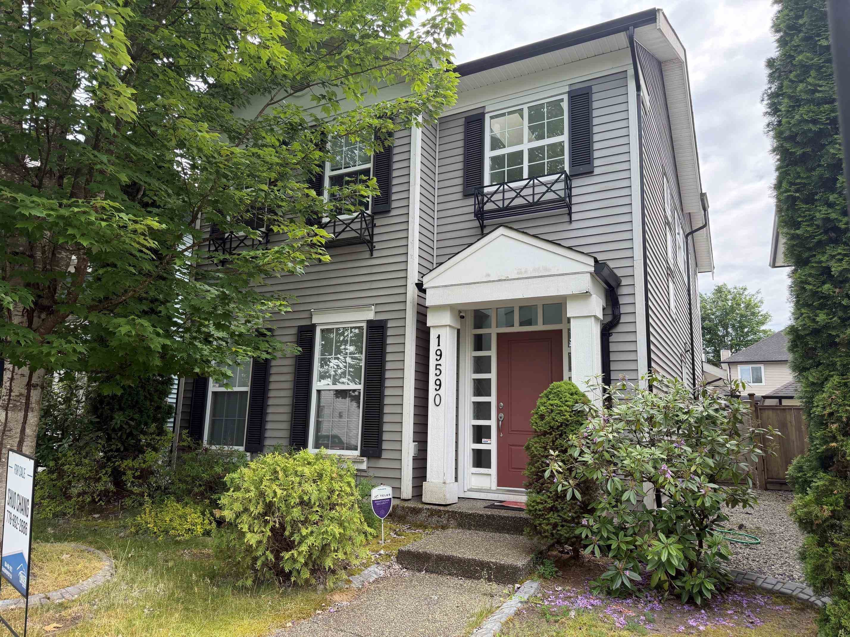 19590 Shingle Bolt Crescent, Pitt Meadows, V3Y 2W7 — photo 1
