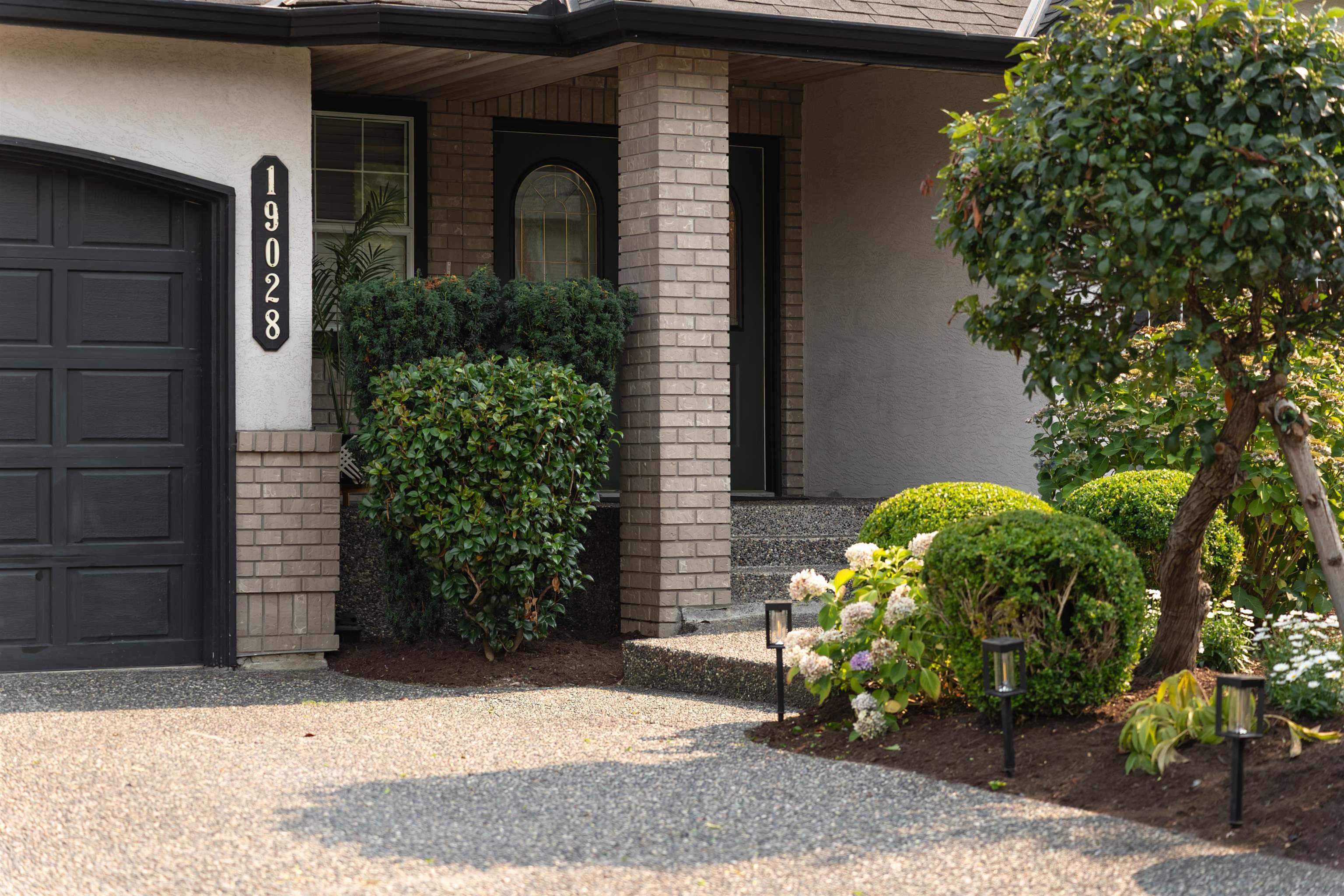 19028 58th Avenue, Surrey, V3S 7M3 — photo 5