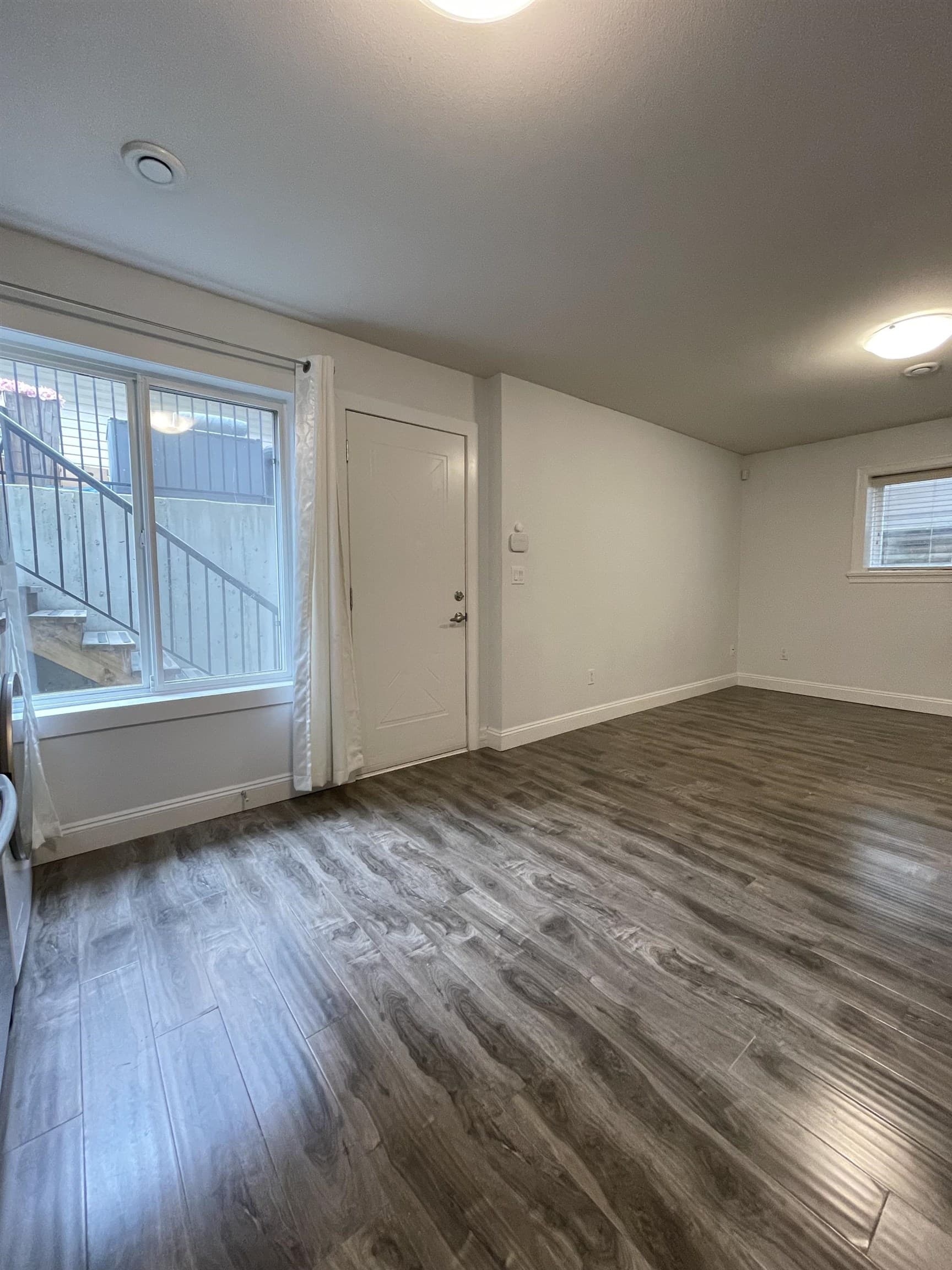 bsmt - 7333 194 Street, Surrey, V4N 5Y1 — photo 4