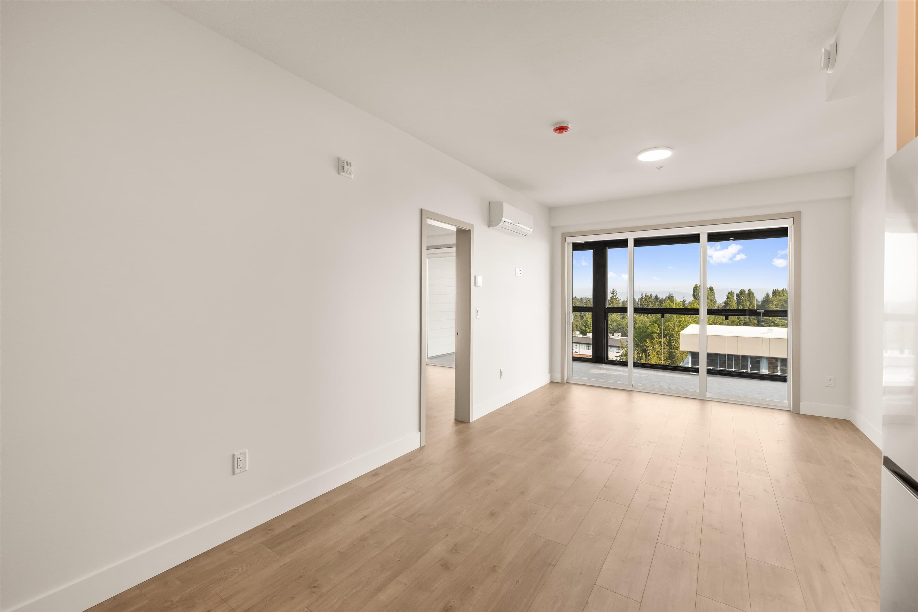 208 - 32528 Simon Avenue, Abbotsford, V0V 0V0 — photo 3