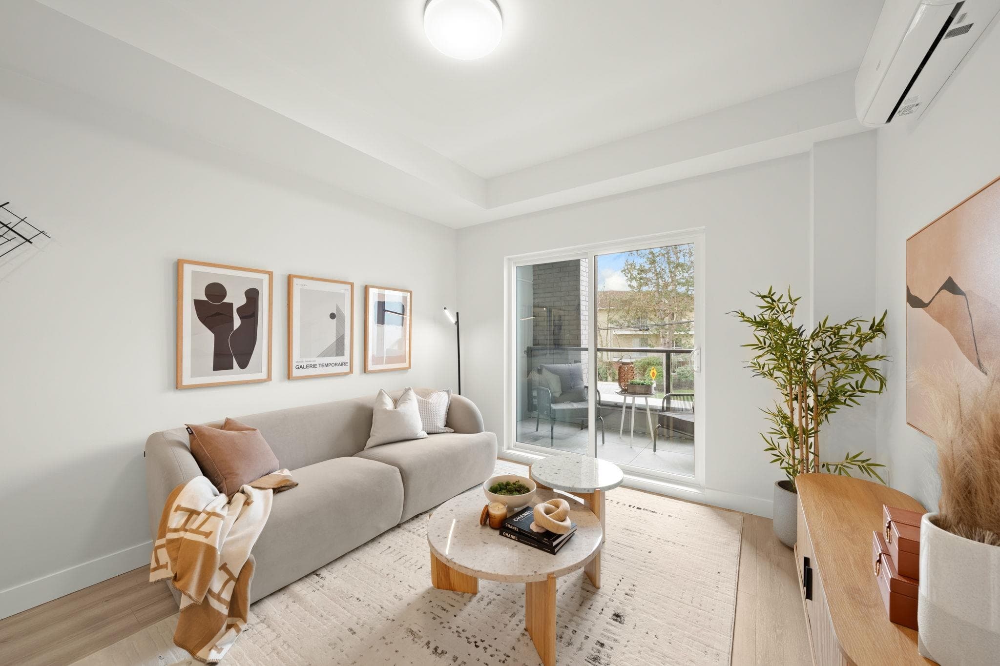 208 - 15353 17 Avenue, Surrey, V4A 1T8 — photo 3